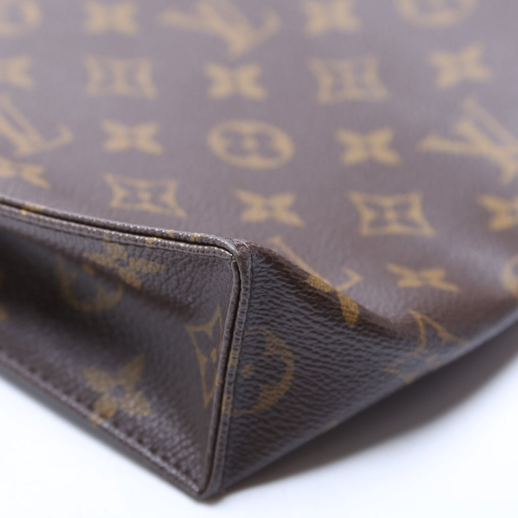 Louis Vuitton Toiletry Pouch 26 Newer Monogram