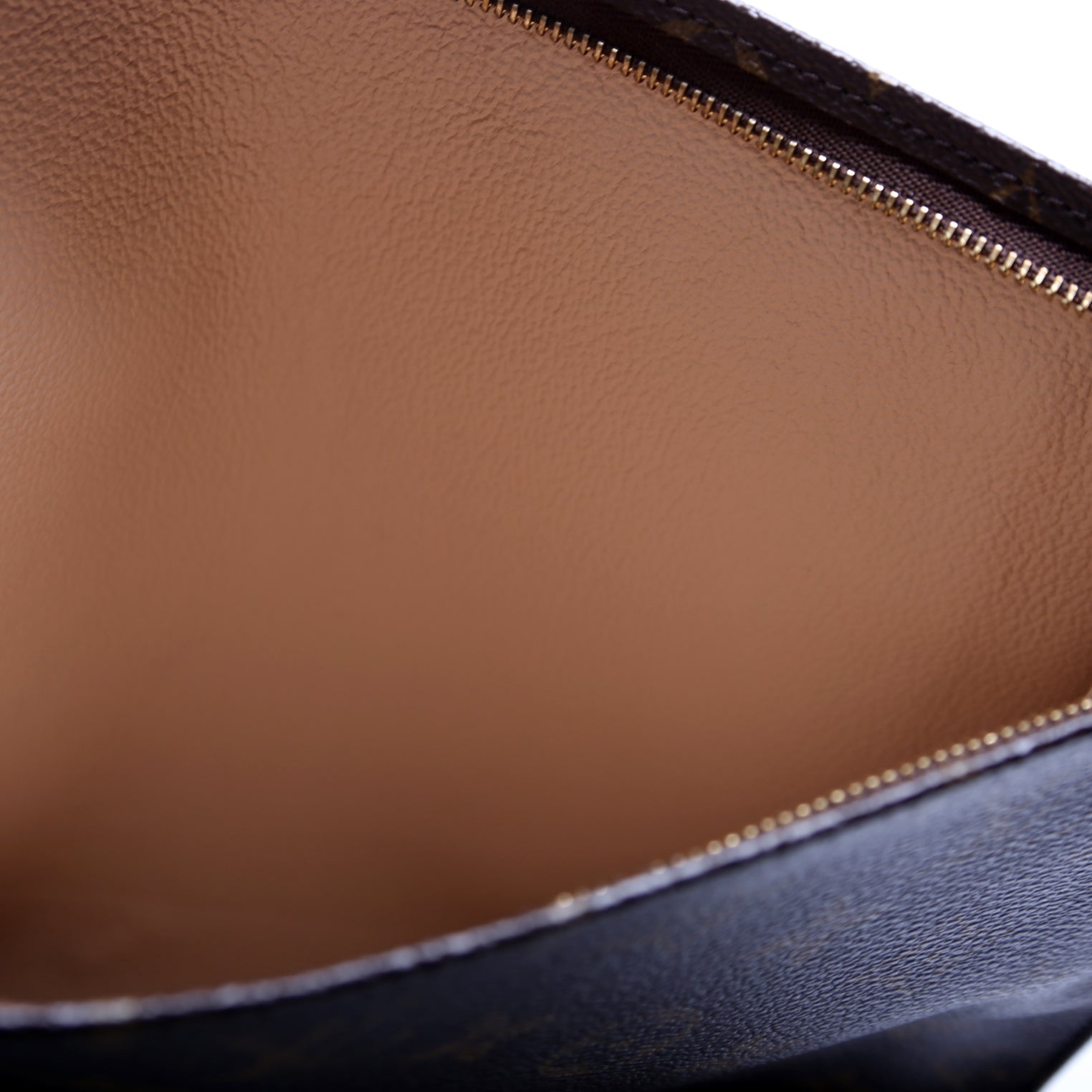 Louis Vuitton Toiletry Pouch 26 Newer Monogram