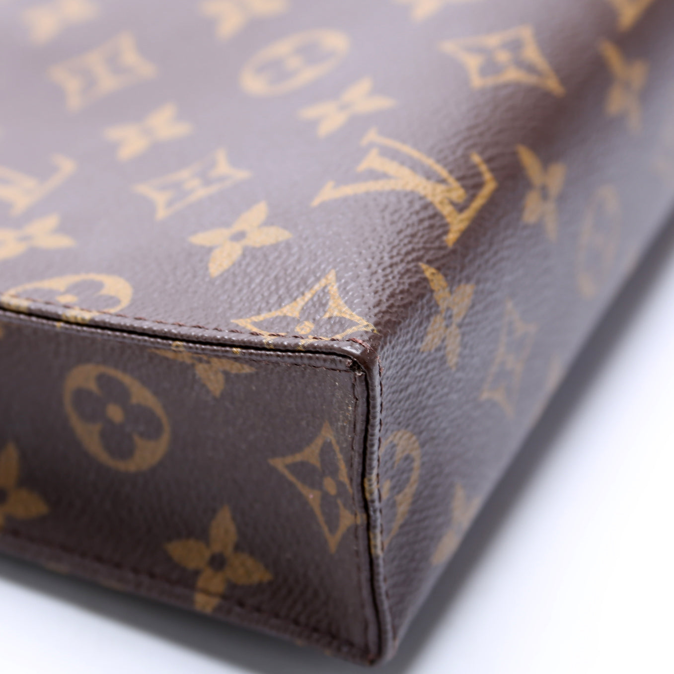 Louis Vuitton Toiletry Pouch 26 Newer Monogram