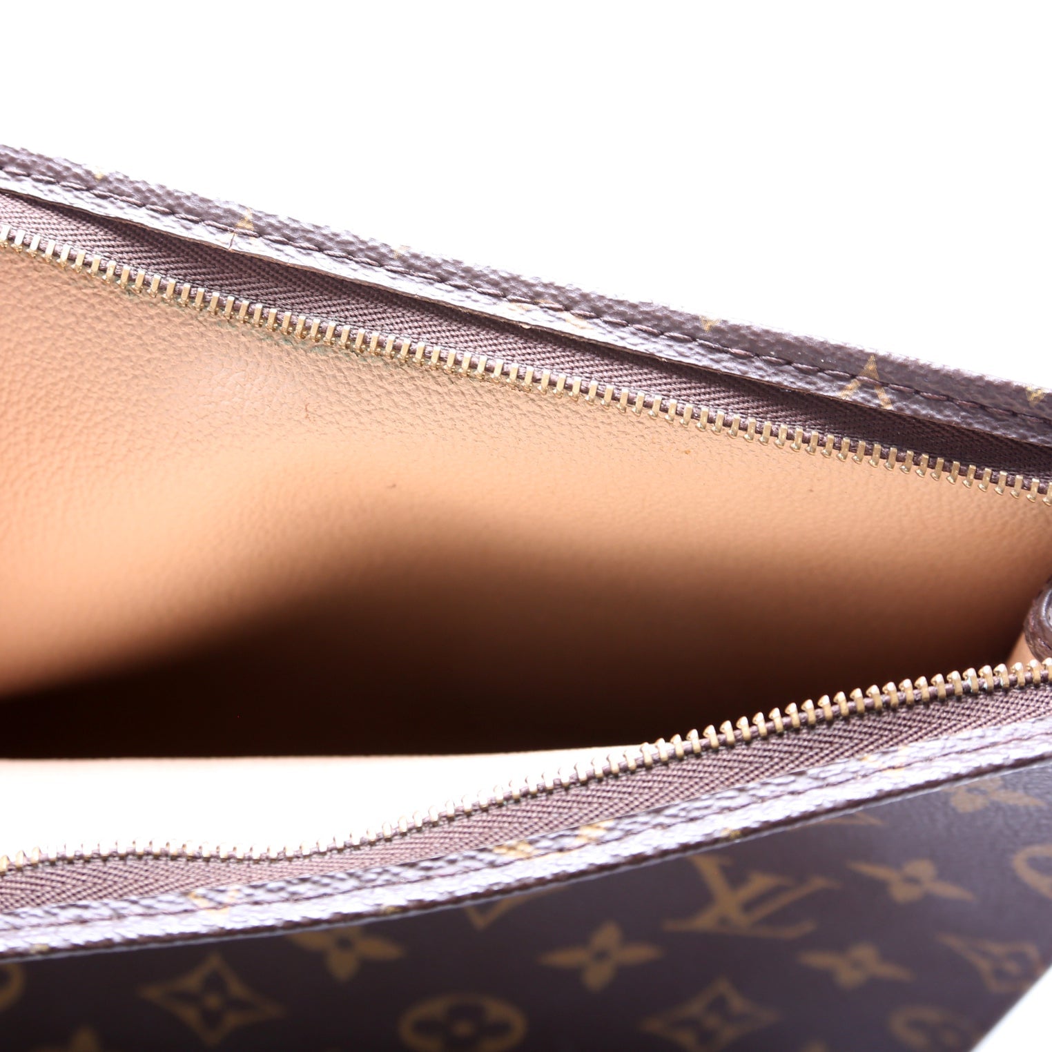 Louis Vuitton Toiletry Pouch 26 Newer Monogram