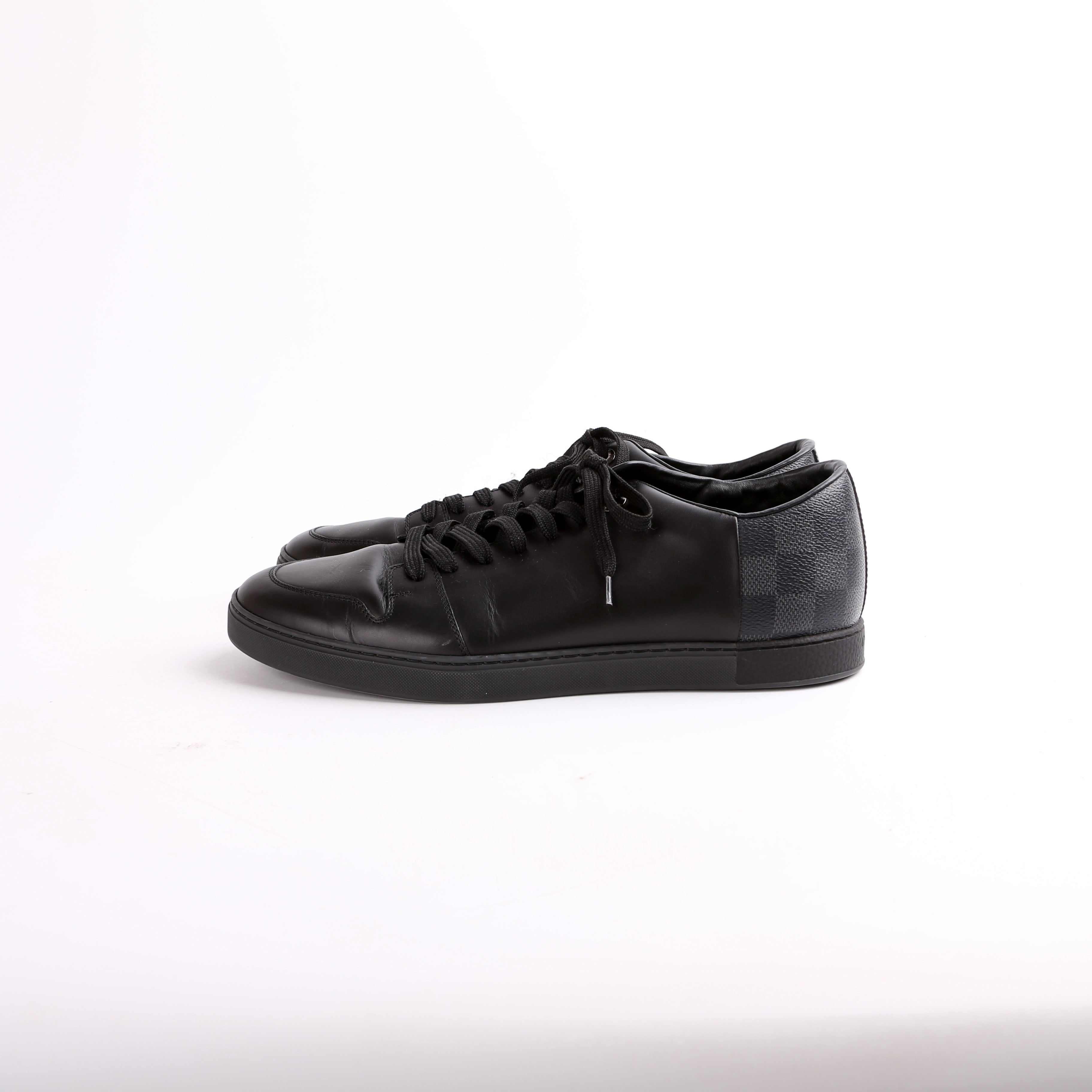 Louis Vuitton Calfskin Damier Graphite Sneakers Mens Size 7 (Womens 39)