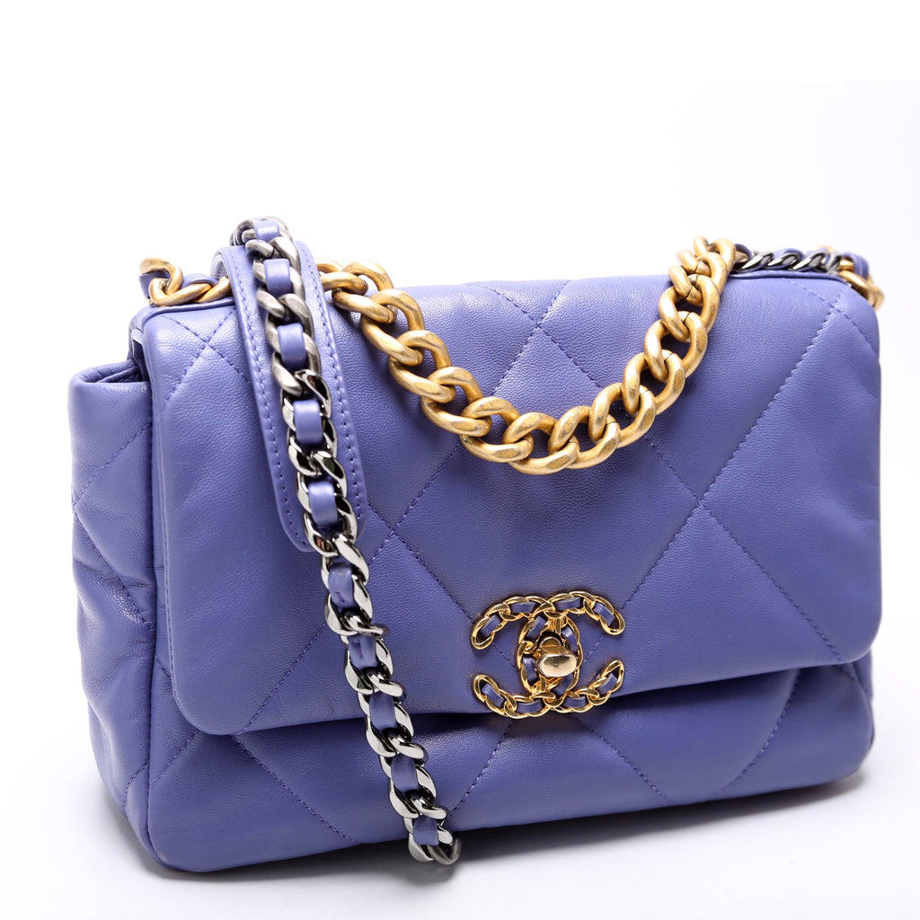 Chanel Quilted Goatskin 19 Medium Flap 30M