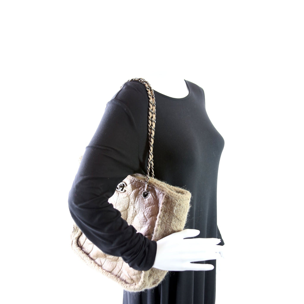 Chanel Knitted Tote Bag 18M