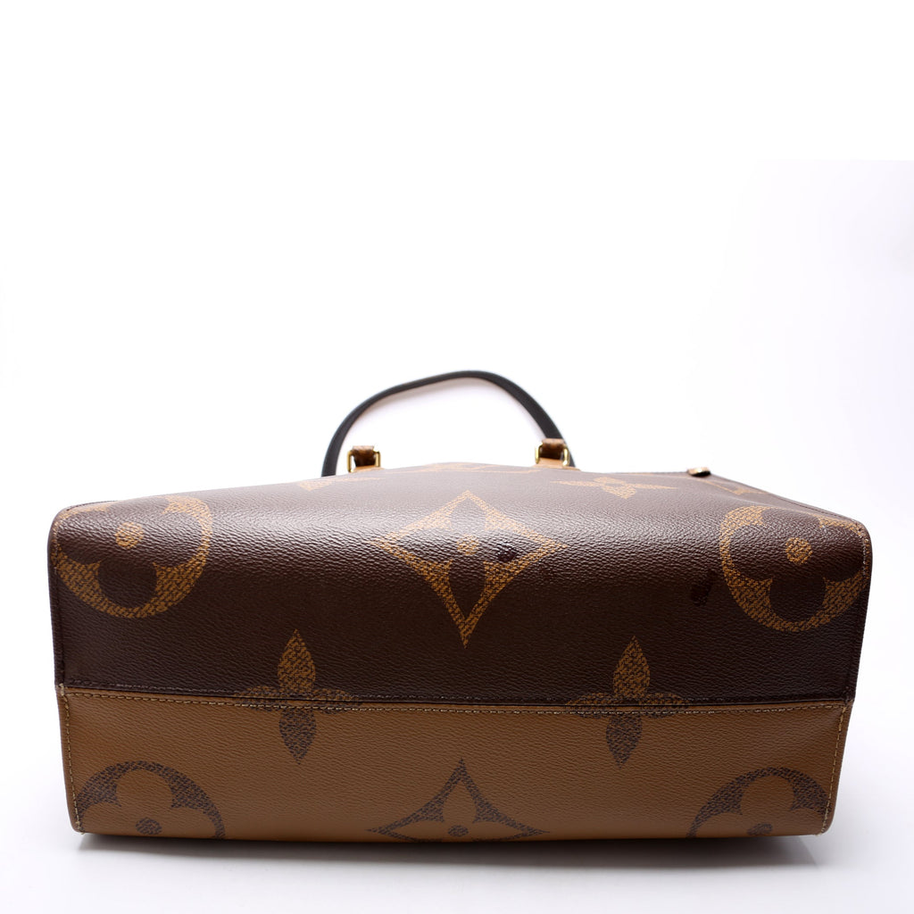 Louis Vuitton ONTHEGO MM Monogram Reverse