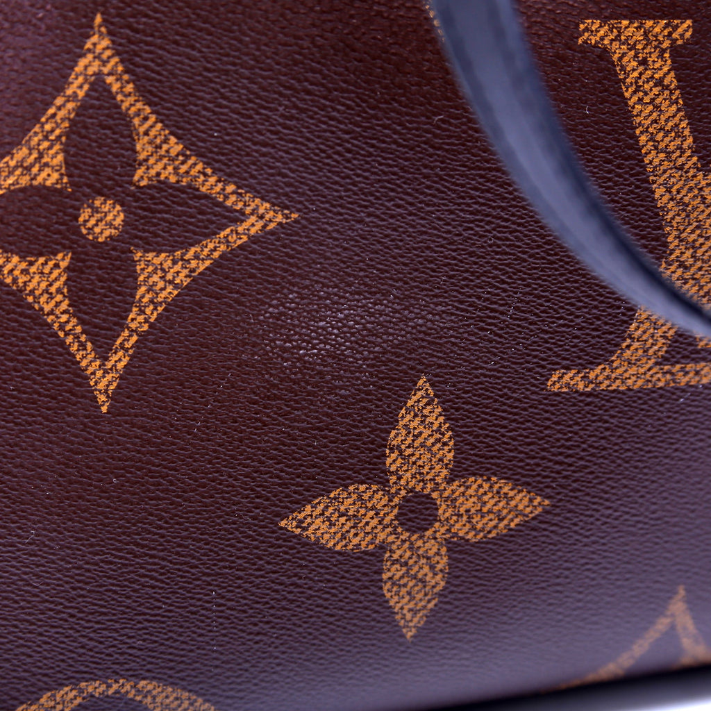 Louis Vuitton ONTHEGO MM Monogram Reverse