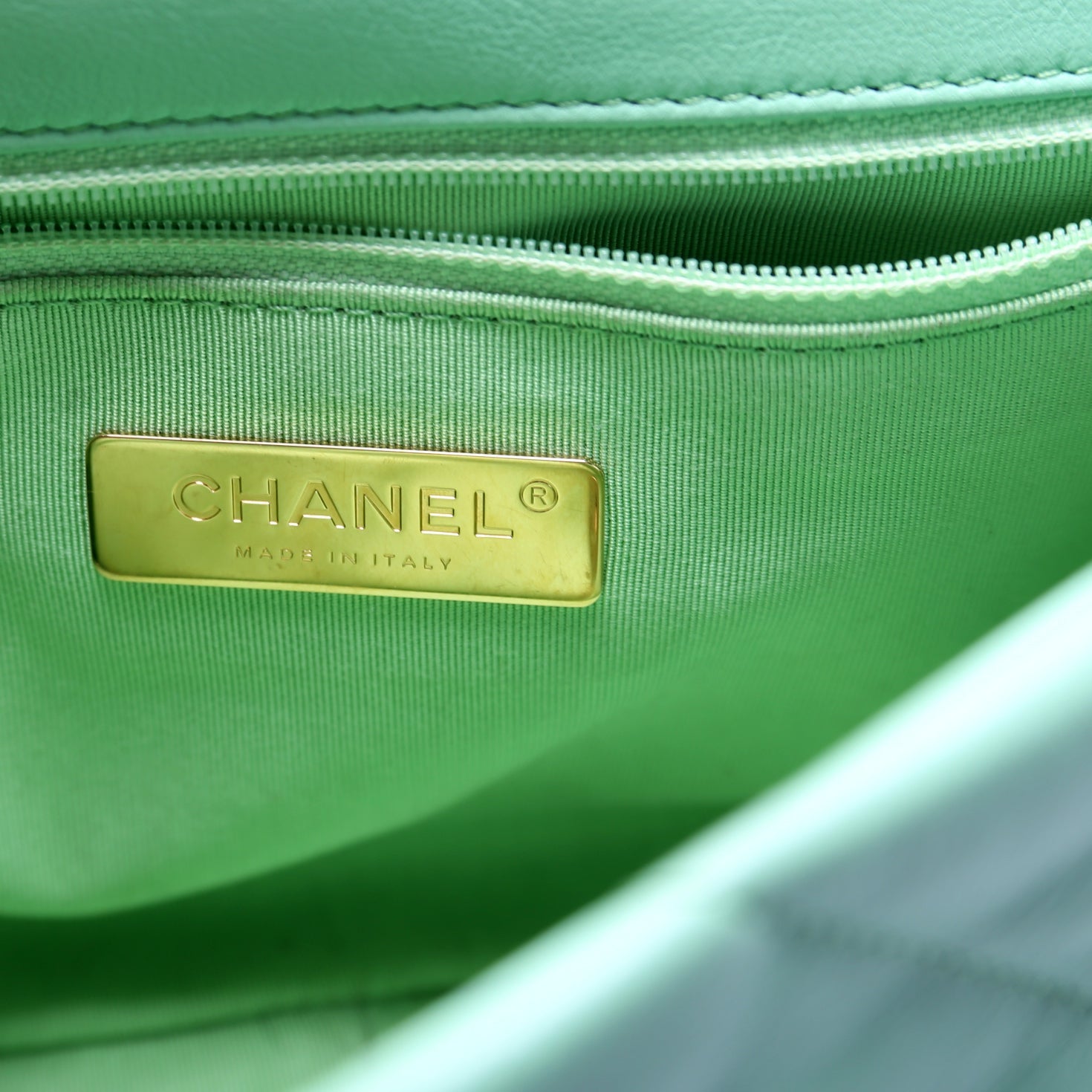 Chanel 19 Medium Flap Quilted Goatskin 30M Green