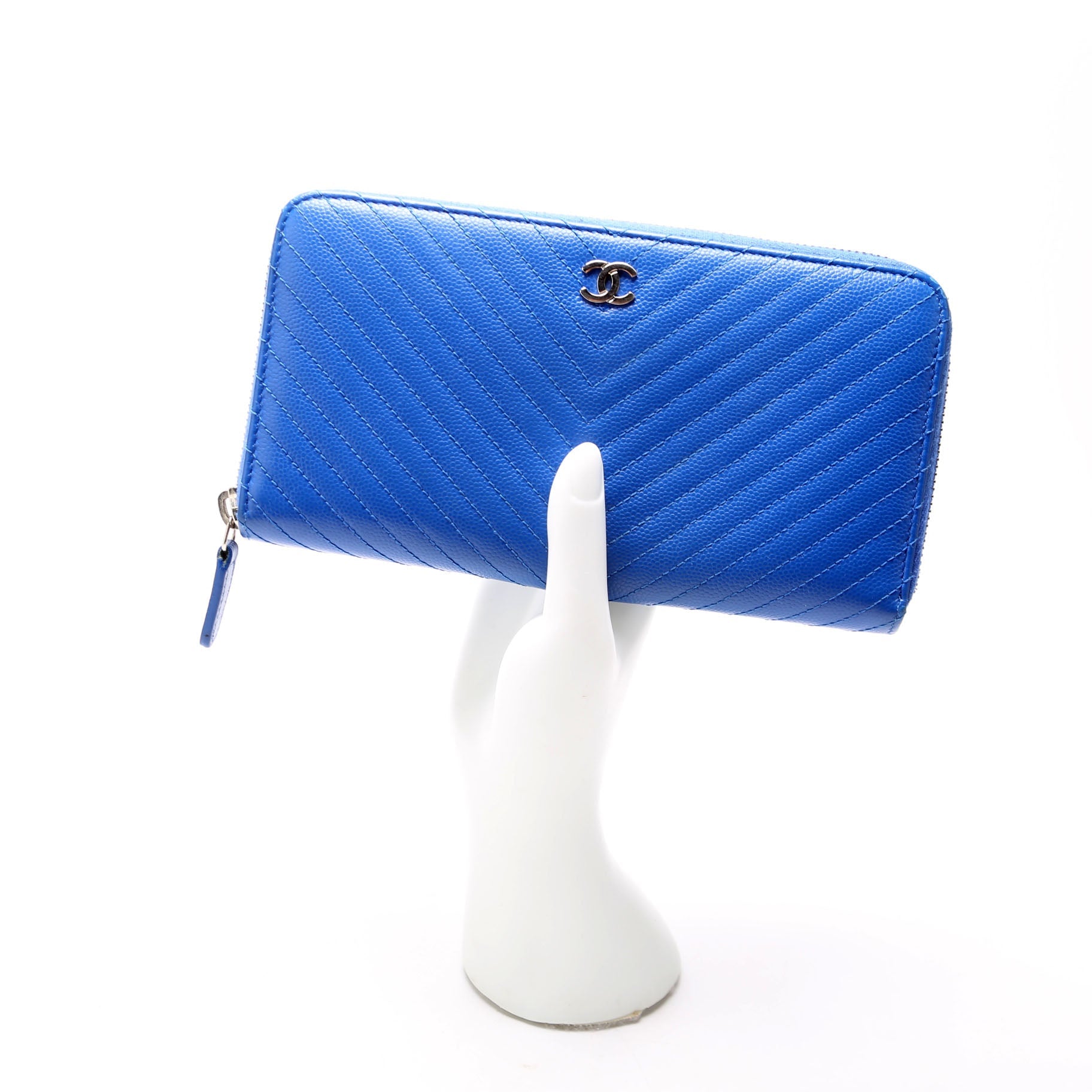 Chanel Chevron Zip Around Wallet Blue