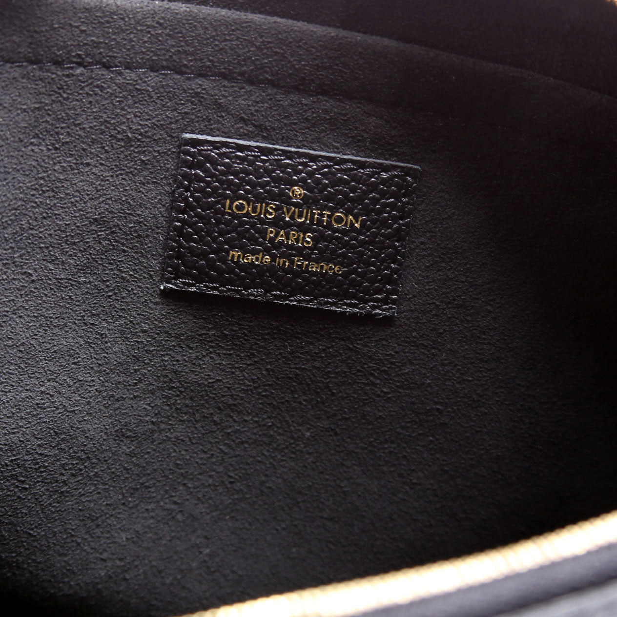 Louis Vuitton Daily Pouch Monogram Black