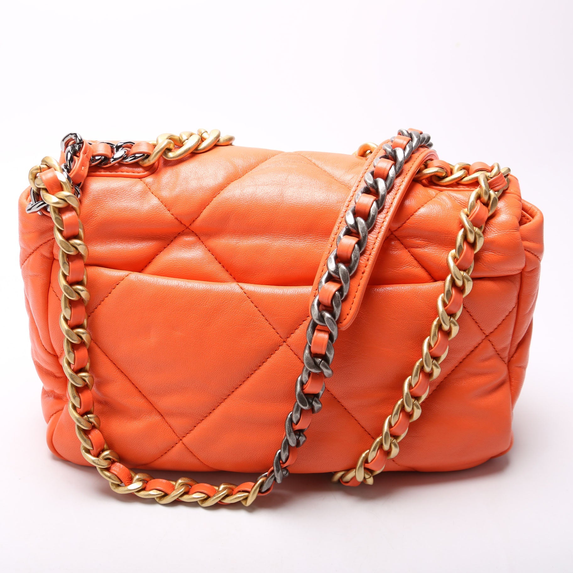 Chanel Quilted Goatskin 19 Medium Flap 29M Orange
