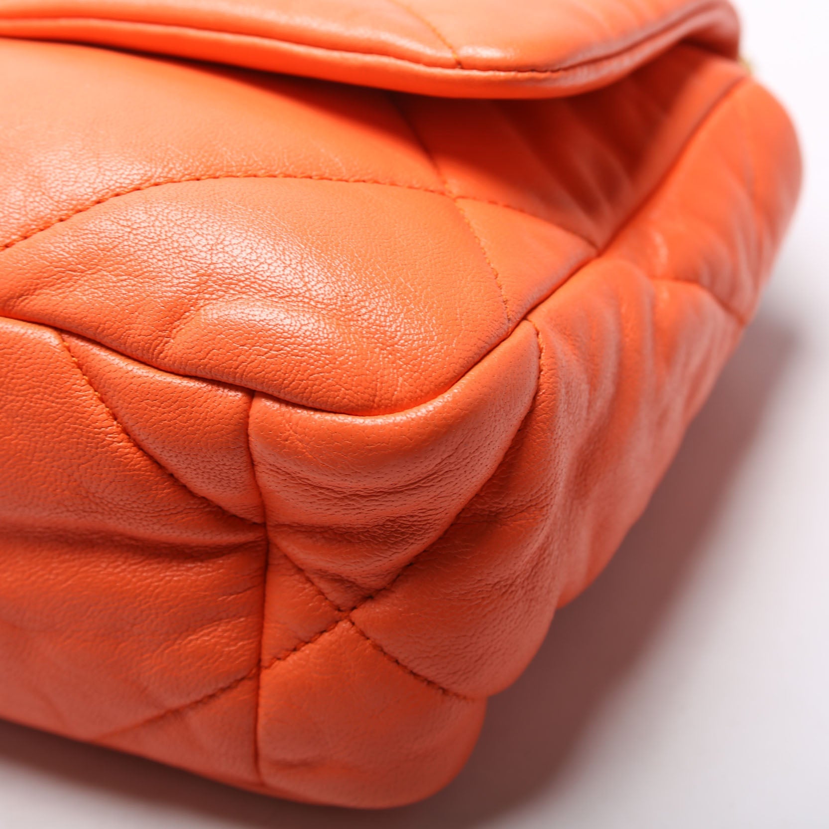 Chanel Quilted Goatskin 19 Medium Flap 29M Orange