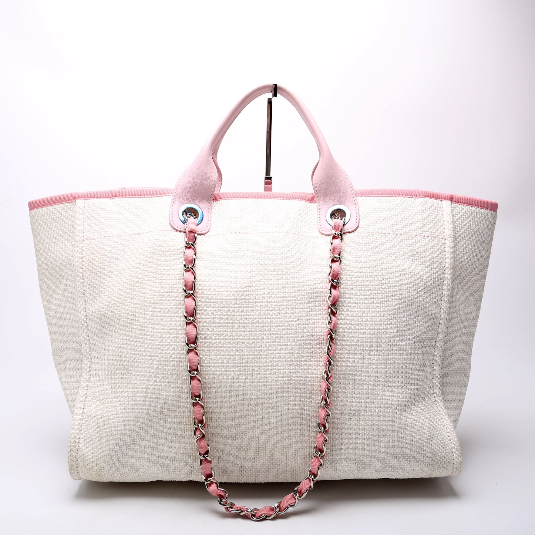 Chanel Deauville Medium Mixed Fibers 21M Pink