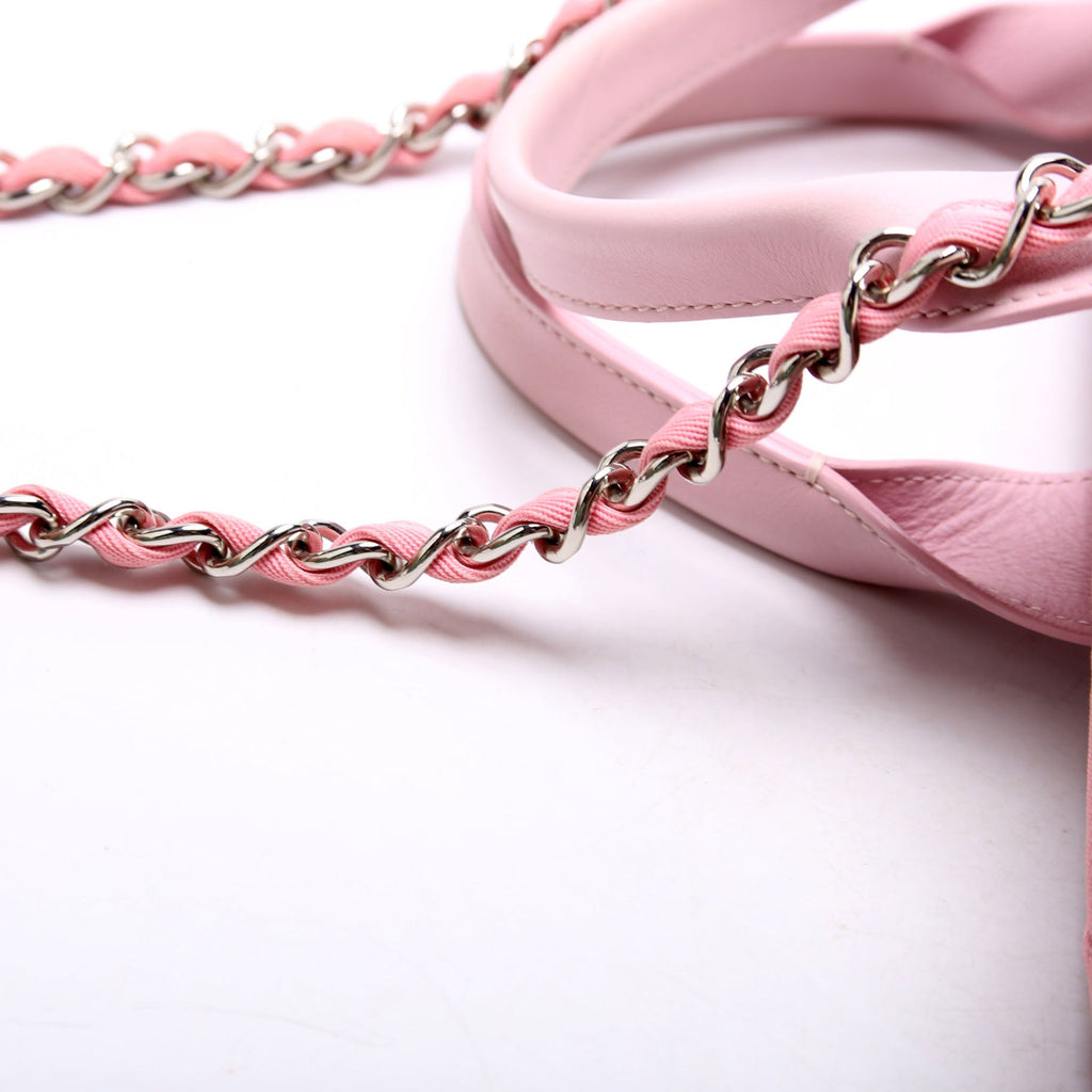 Chanel Deauville Medium Mixed Fibers 21M Pink