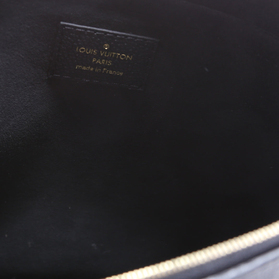 Louis Vuitton Daily Pouch Monogram Black