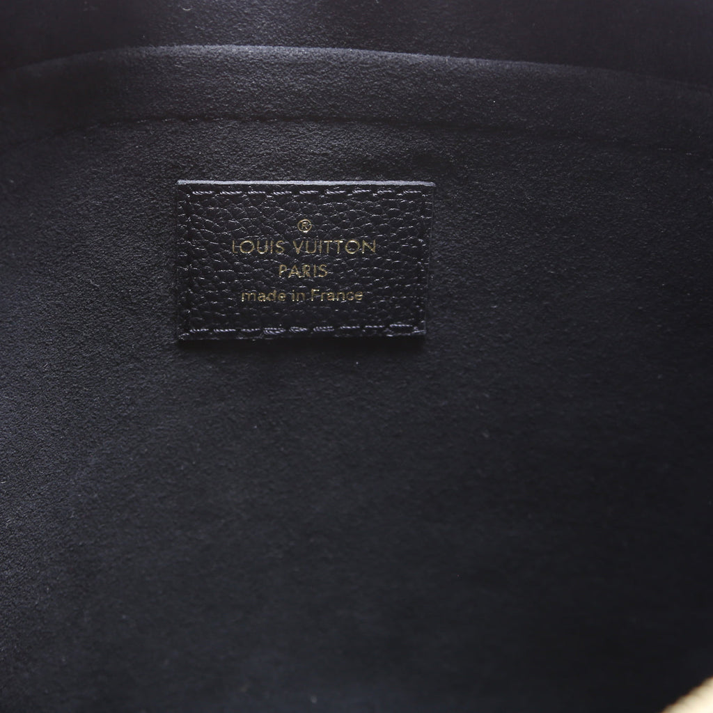 Louis Vuitton Daily Pouch Monogram Black