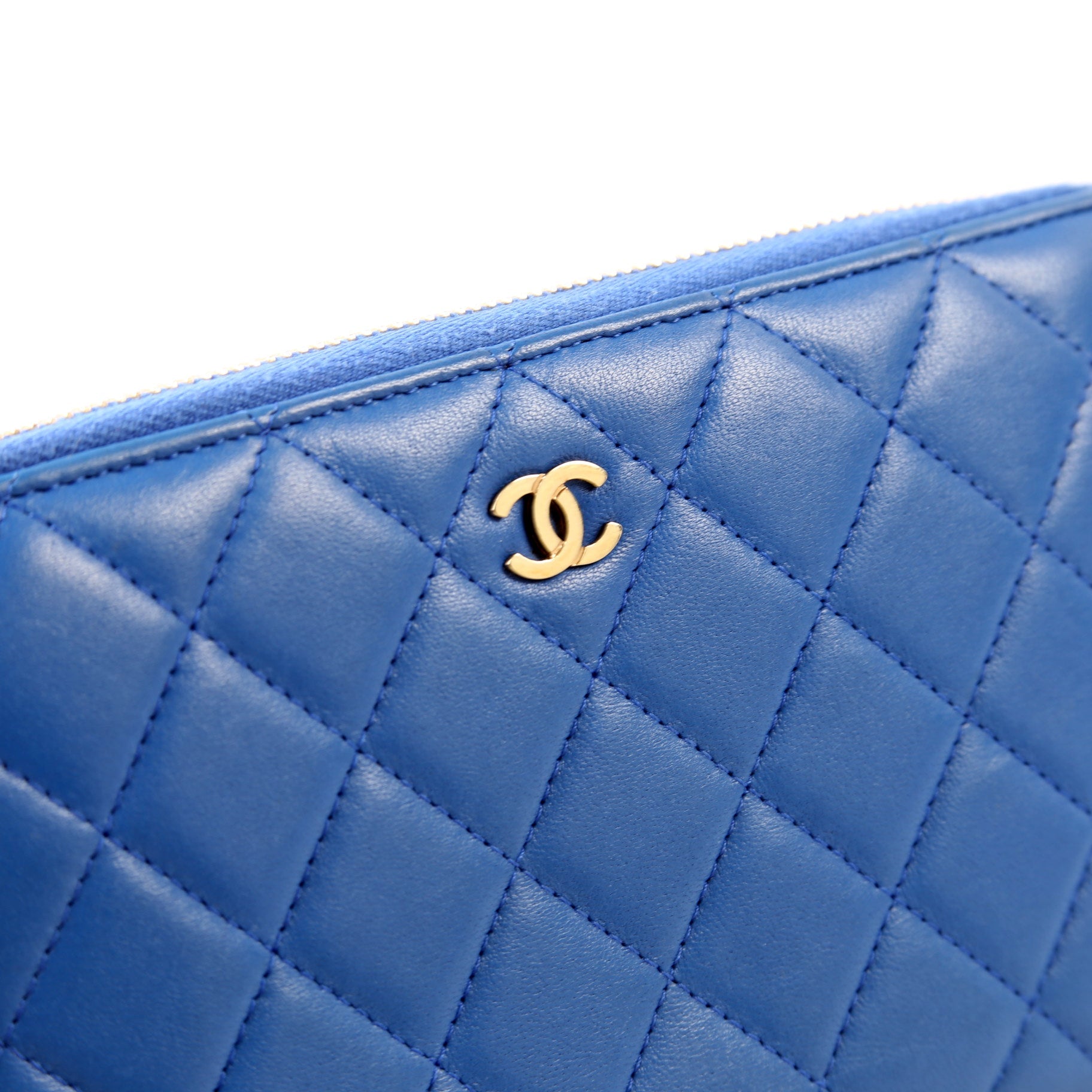 Chanel CC Zip Around Organizer Wallet Quilted Lambskin Blue