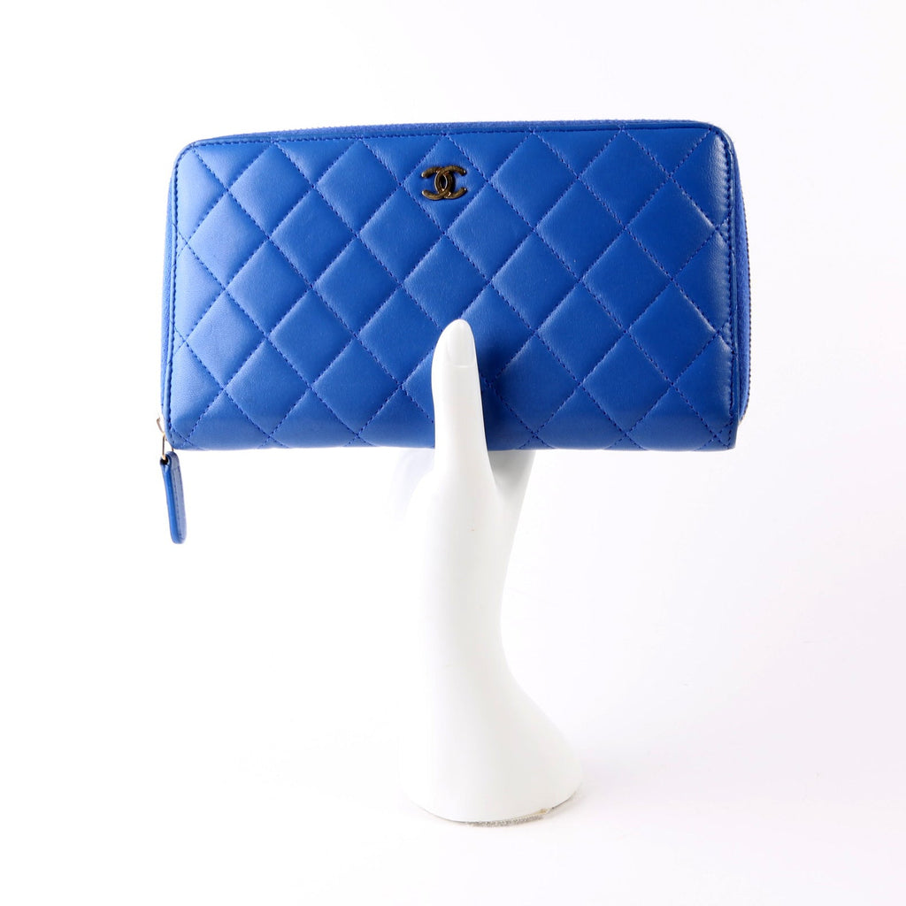 Chanel CC Zip Around Organizer Wallet Quilted Lambskin Blue