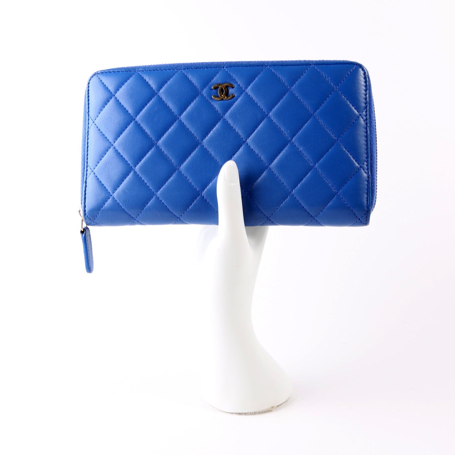 Chanel CC Zip Around Organizer Wallet Quilted Lambskin Blue