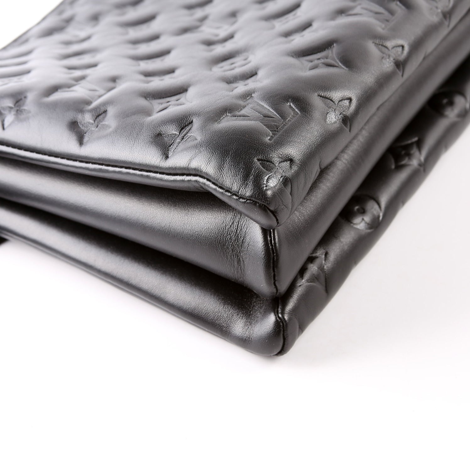 Louis Vuitton Coussin MM Lambskin Black