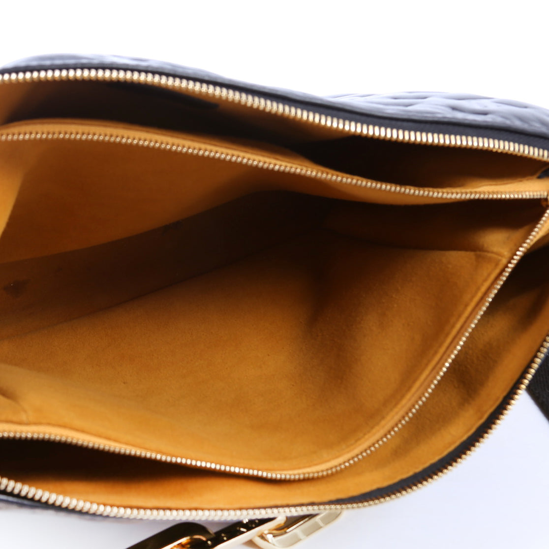 Louis Vuitton Coussin MM Lambskin Black