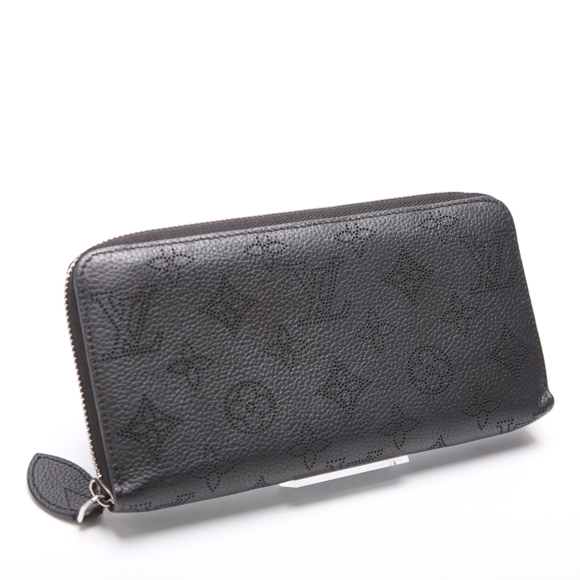 Louis Vuitton Zippy Wallet Mahina Black