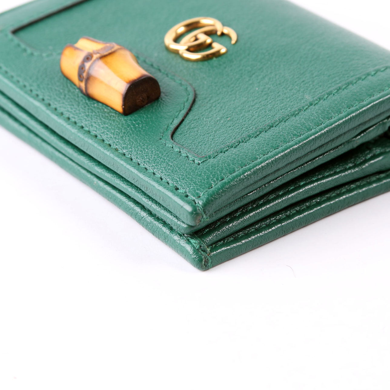 Gucci 658244 Diana Card Case Wallet Green