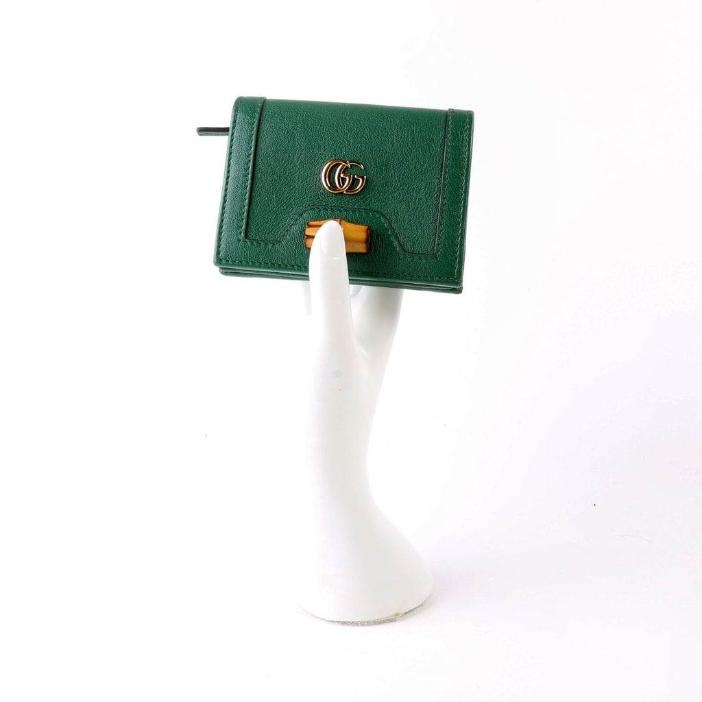 Gucci 658244 Diana Card Case Wallet Green