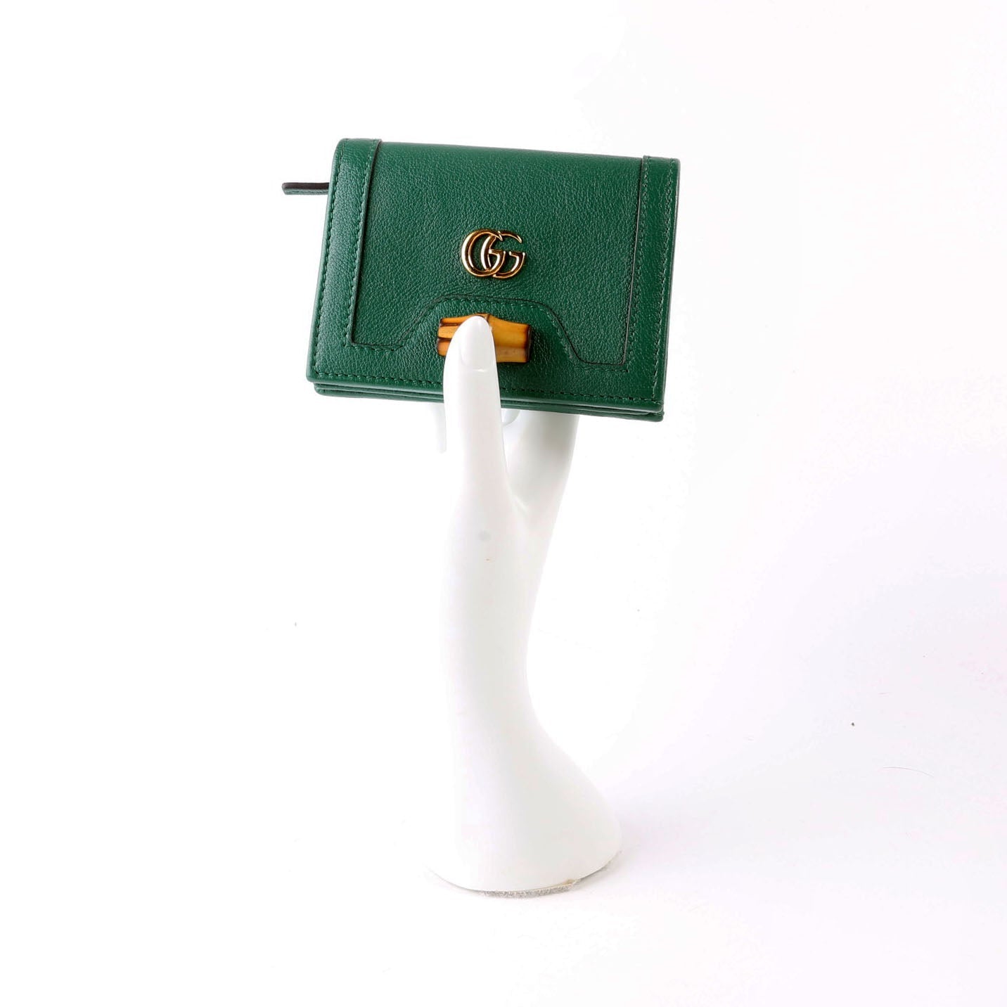 Gucci 658244 Diana Card Case Wallet Green