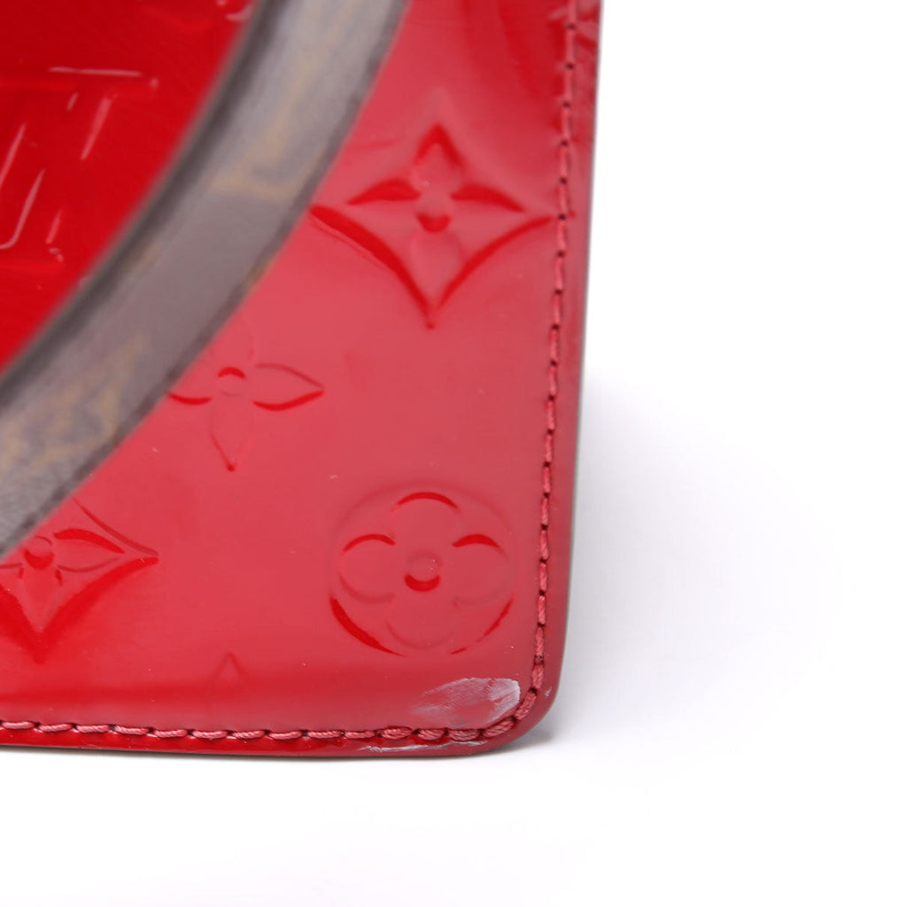 Louis Vuitton Spring Street Vernis Red