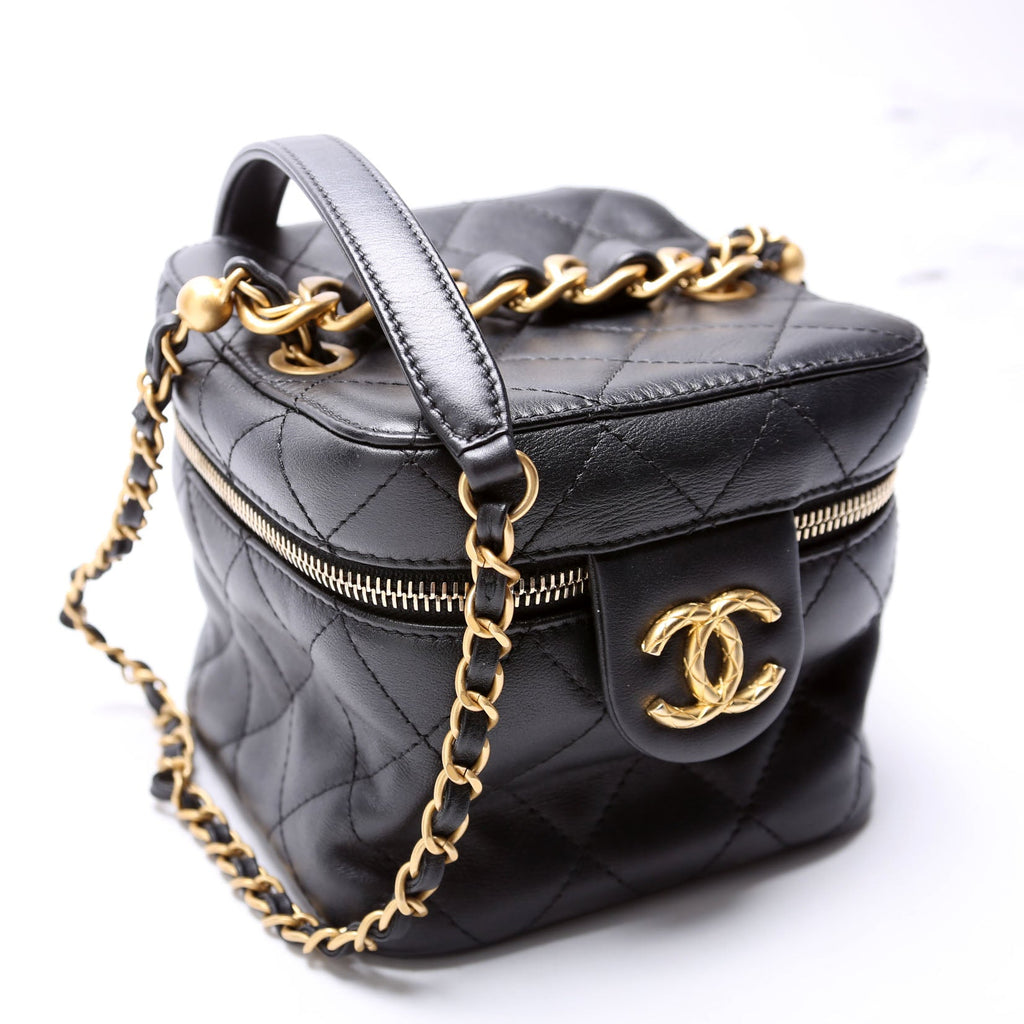 Chanel CC Vanity Case With Chain Small RFID Black
