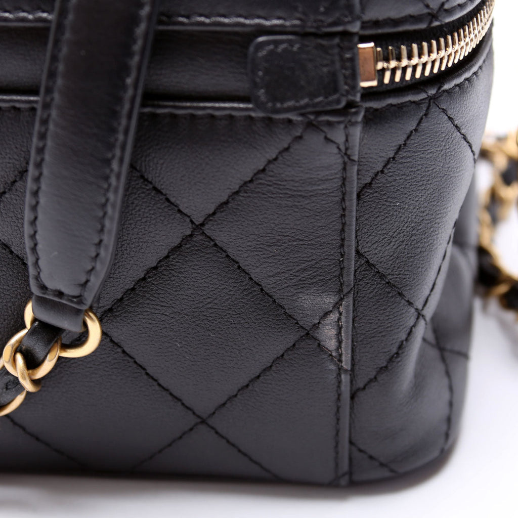 Chanel CC Vanity Case With Chain Small RFID Black