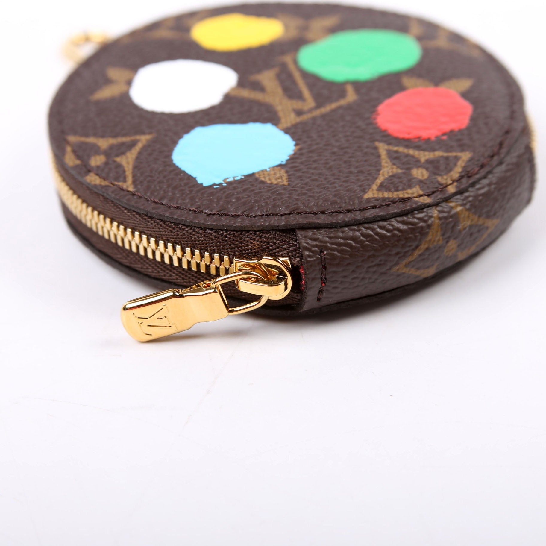 Louis Vuitton LV x YK Pochette Accessoire Round Coin Monogram