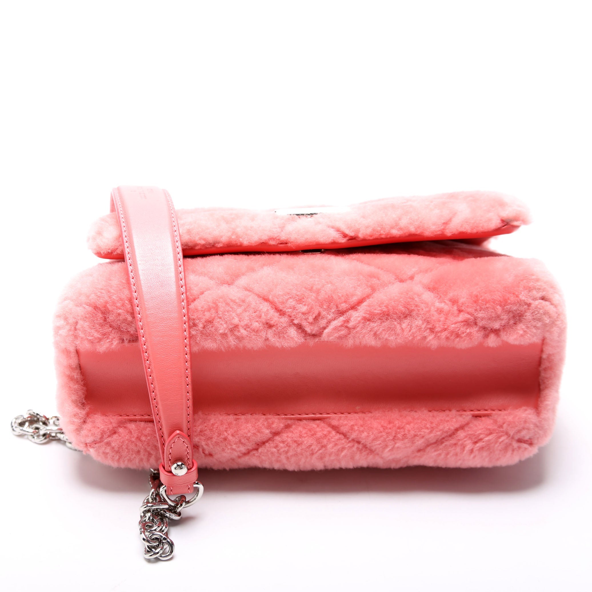 Louis Vuitton Malletage Twist Go-14 PM Fur Pink