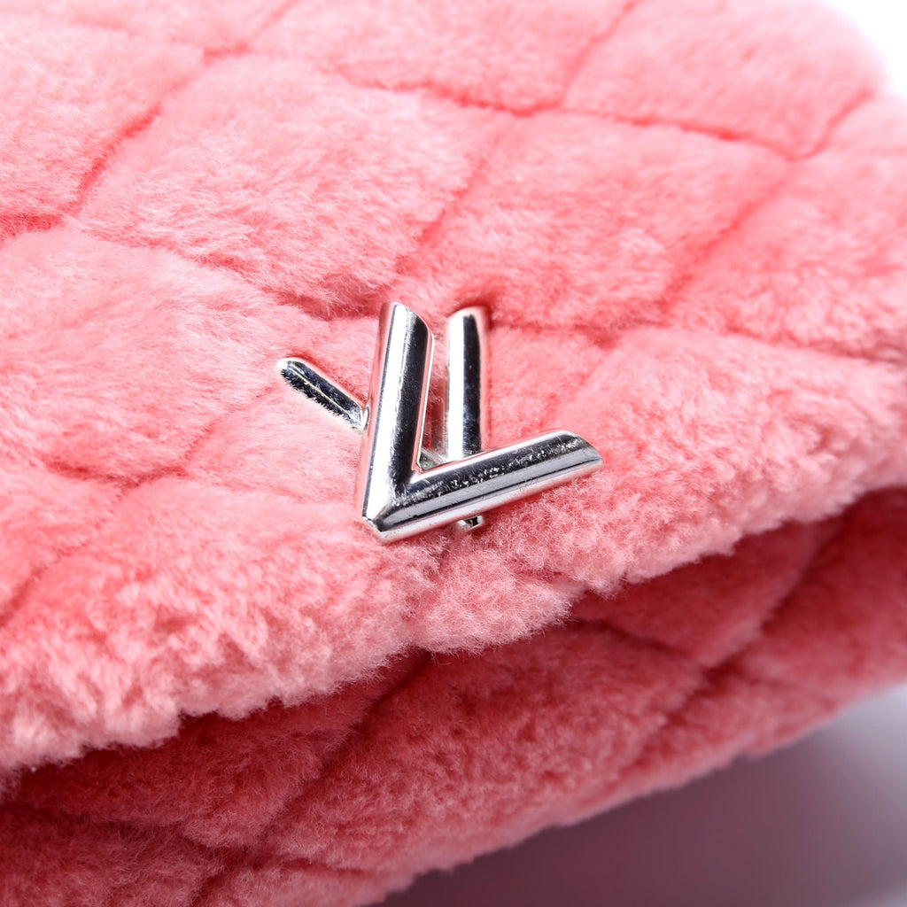 Louis Vuitton Malletage Twist Go-14 PM Fur Pink
