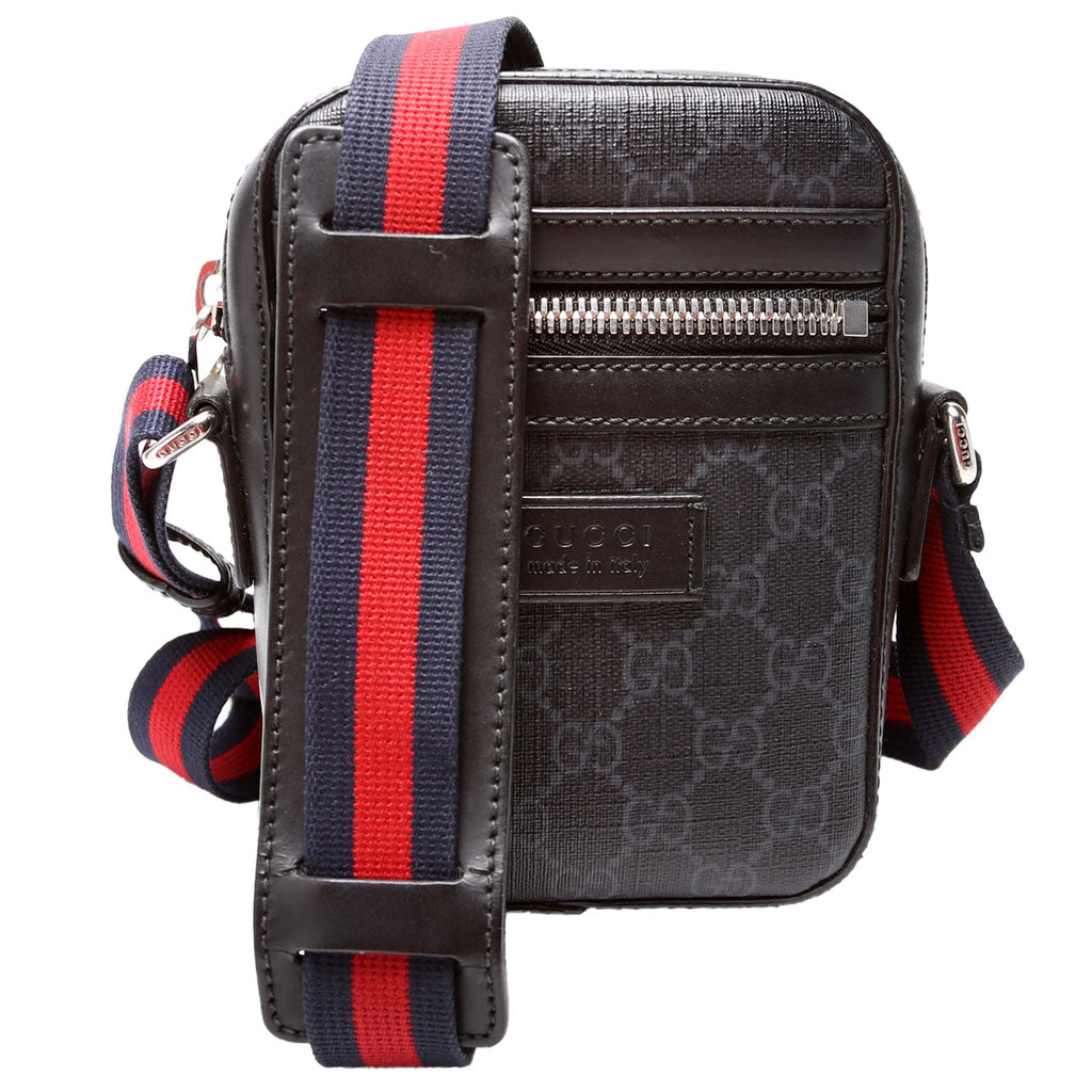 Gucci 598103 GG Supreme Messenger Black