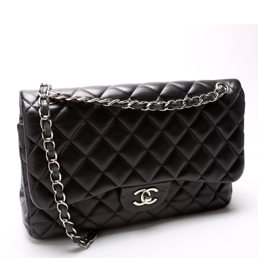 Chanel Classic Flap Jumbo Lambskin 14-16M