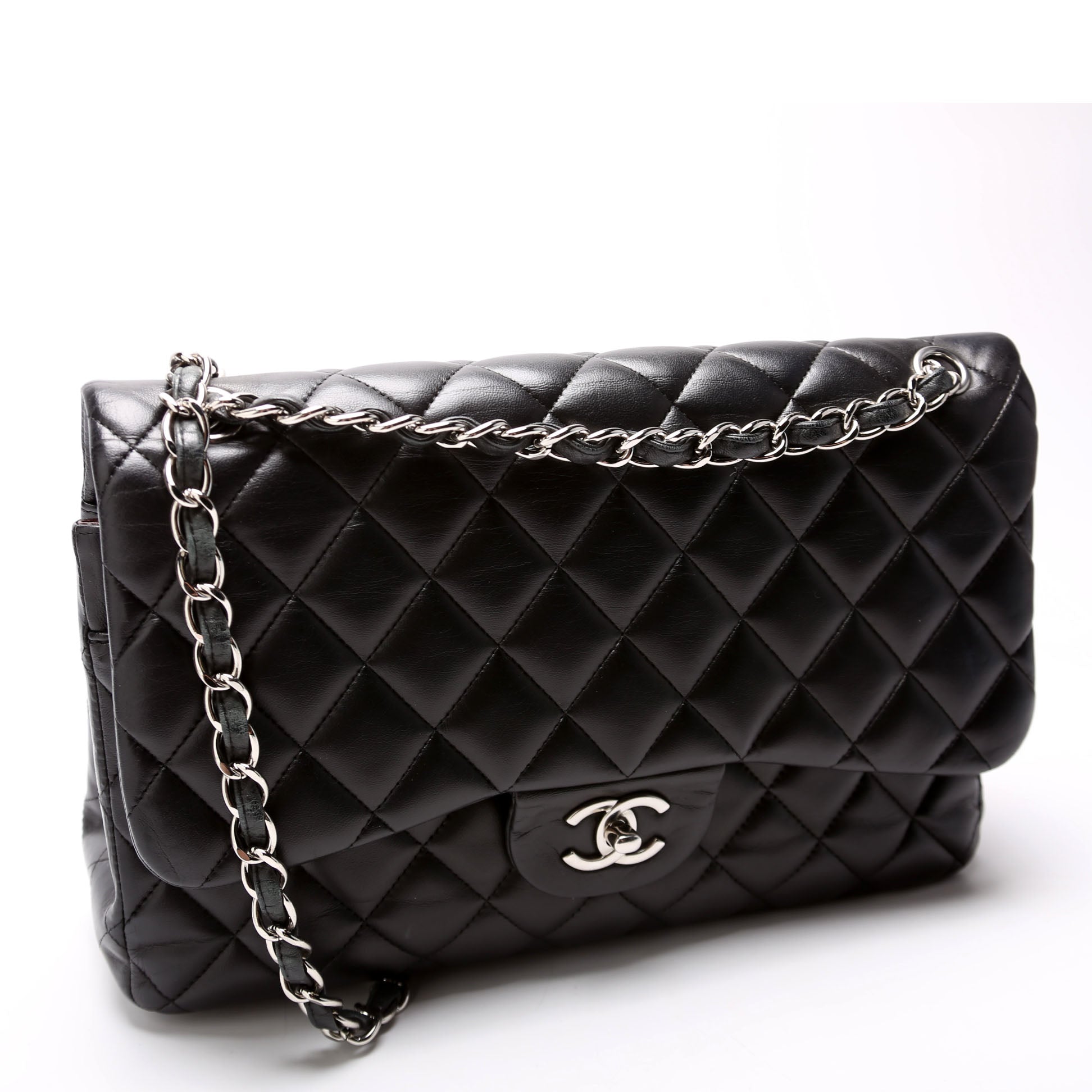 Chanel Classic Flap Jumbo Lambskin 14-16M