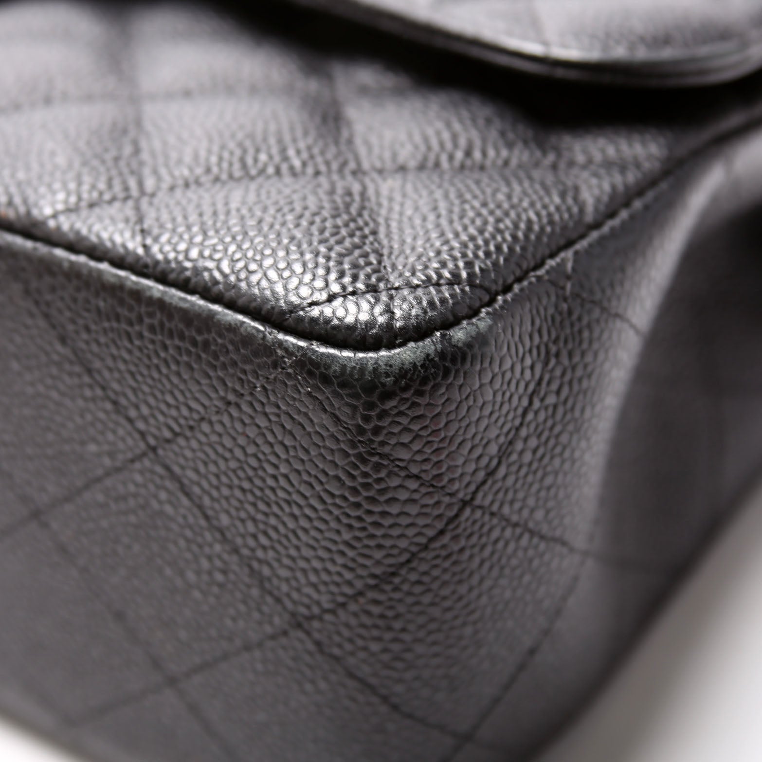 Chanel Classic Flap Jumbo Caviar 25-28M