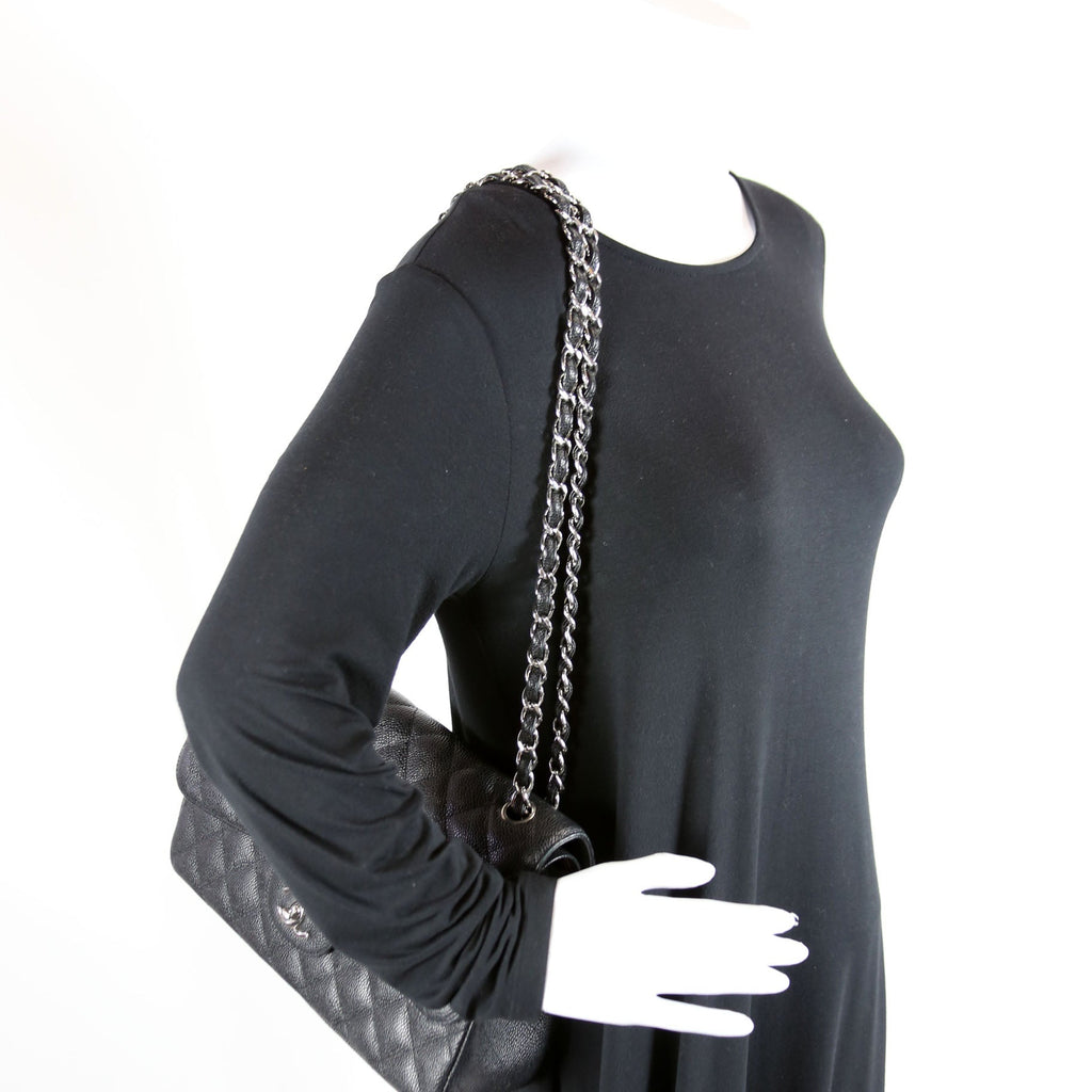 Chanel Classic Flap Jumbo Caviar 25-28M