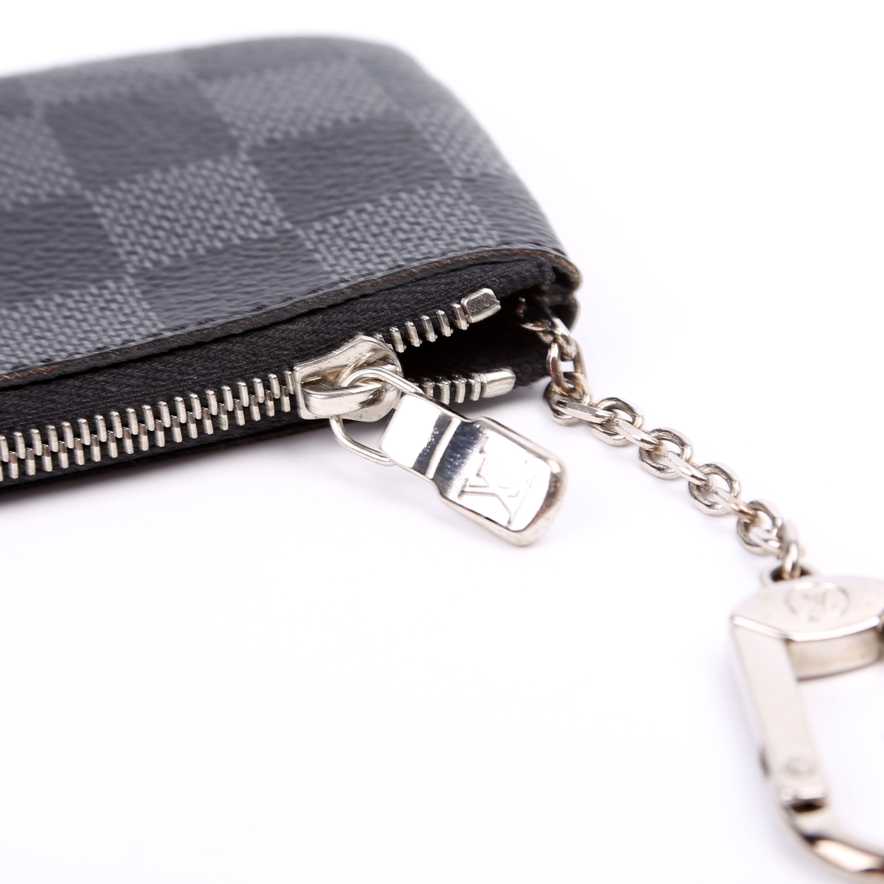 Louis Vuitton Pochette Cles Damier Graphite