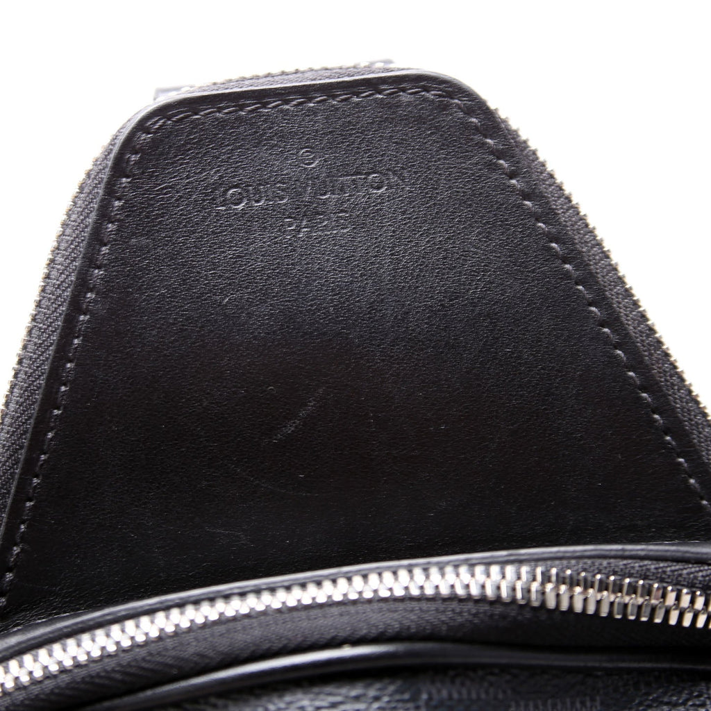 Louis Vuitton Avenue Sling NM Damier Graphite