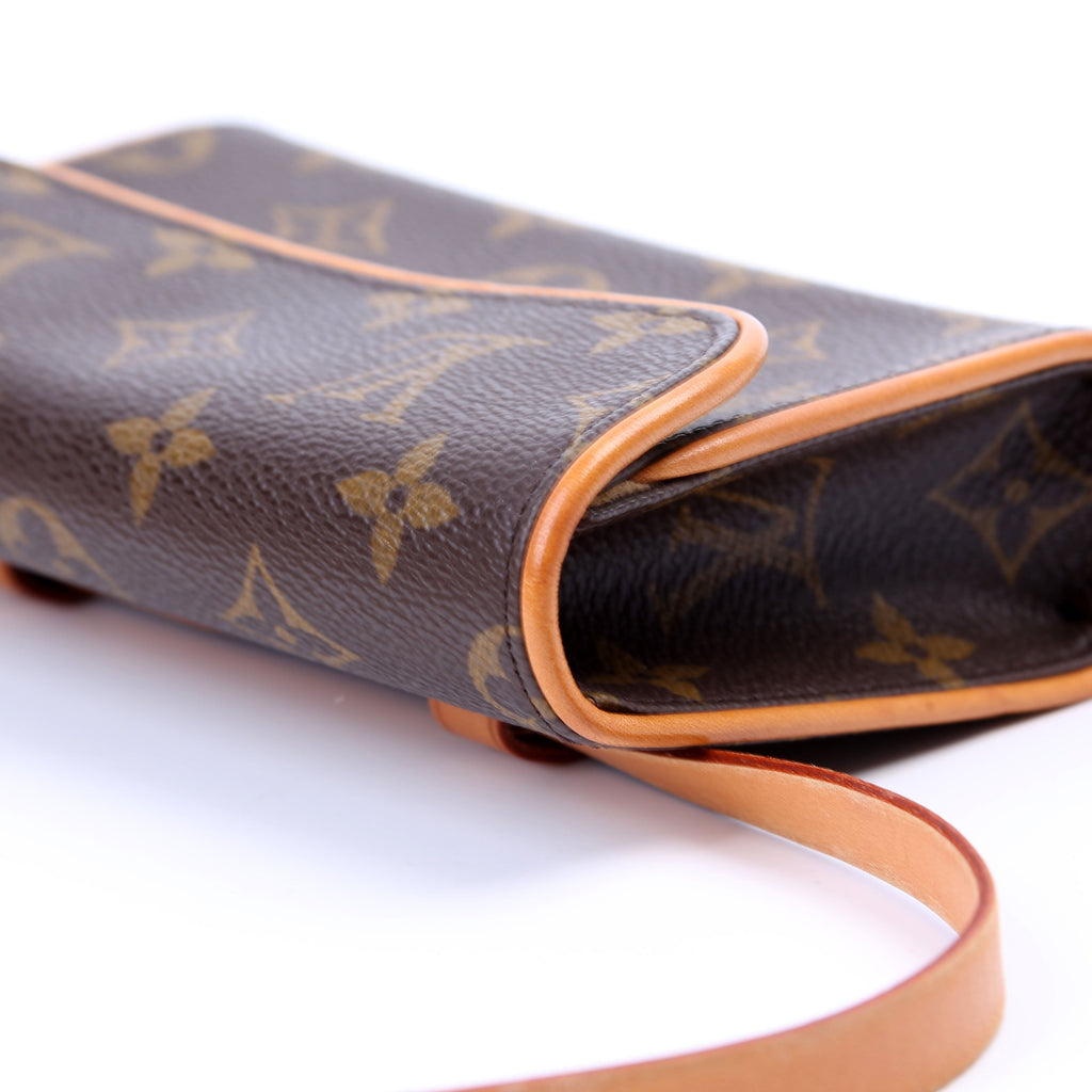 Louis Vuitton Pochette Florentine Monogram
