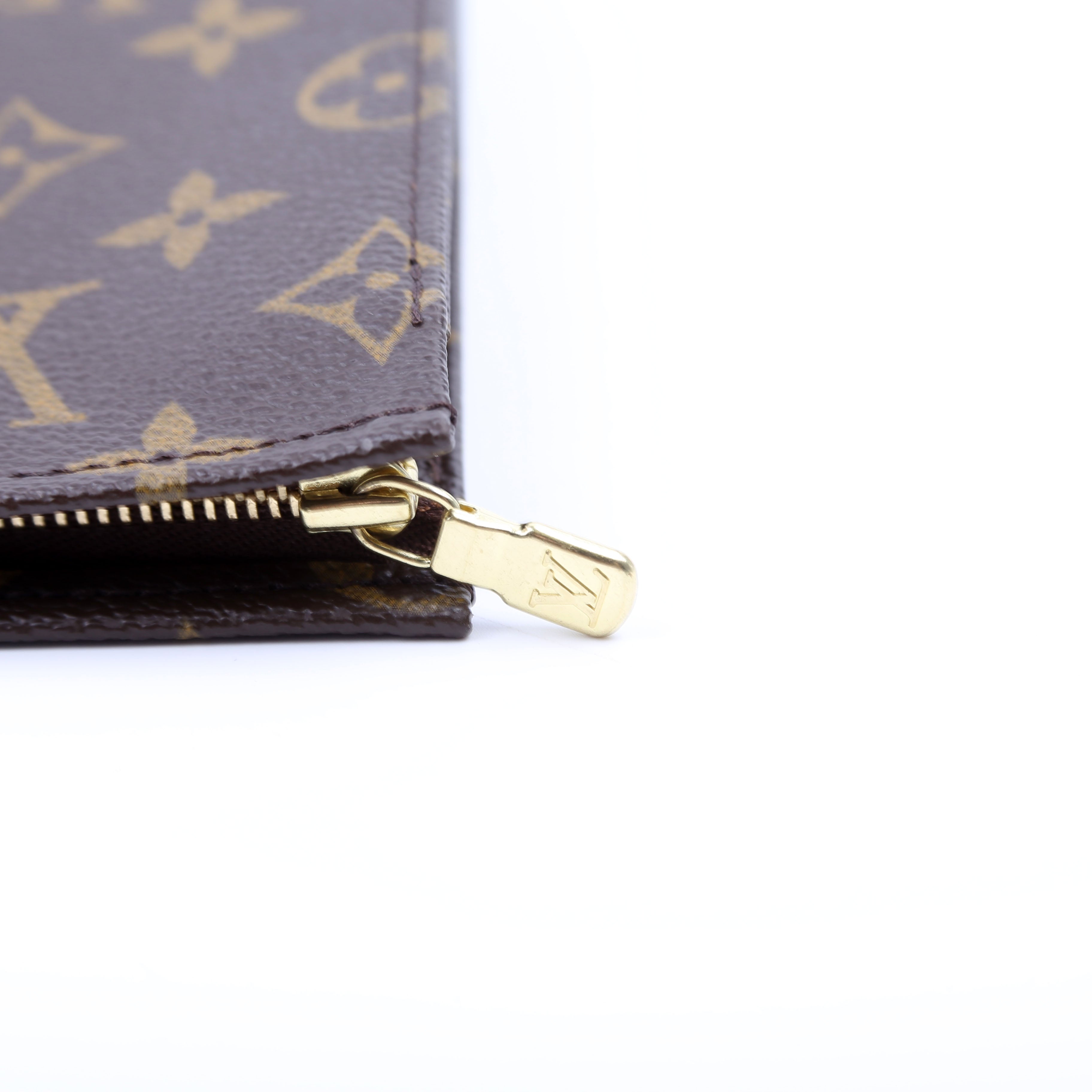 Louis Vuitton Toiletry Pouch 26 Newer Monogram