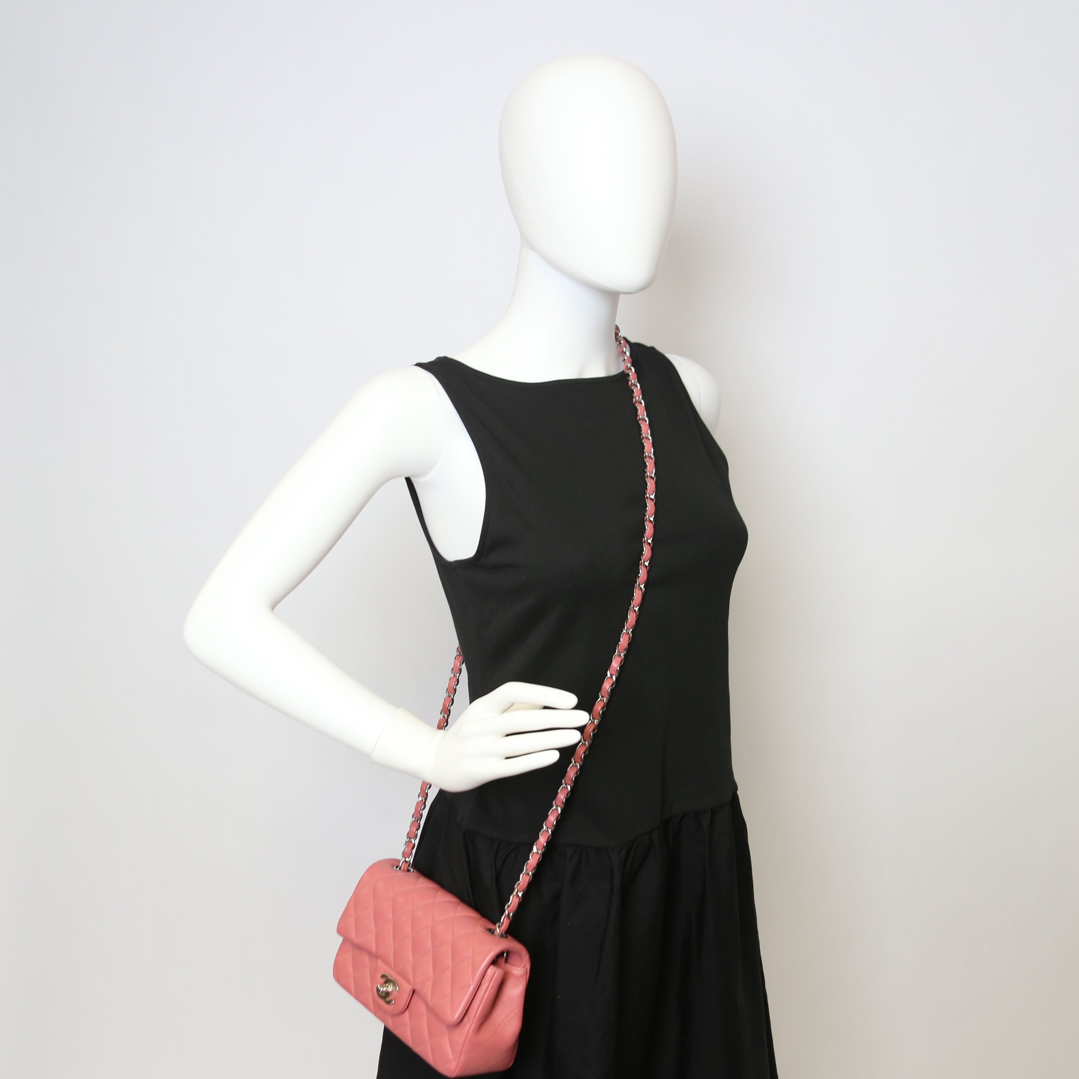 Chanel Classic Flap Mini Rectangle Lambskin Pink 28M