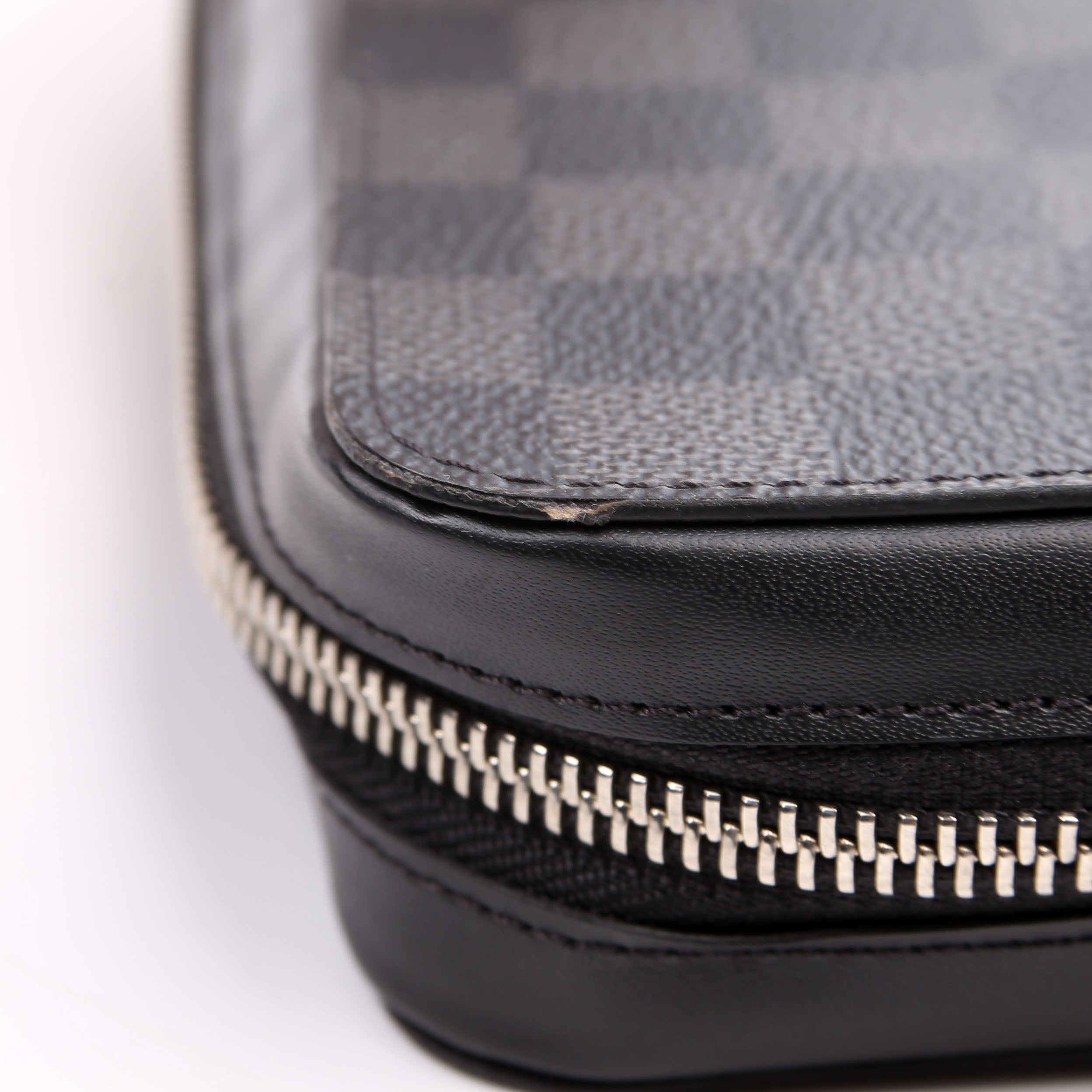 Louis Vuitton Zippy XL Damier Graphite