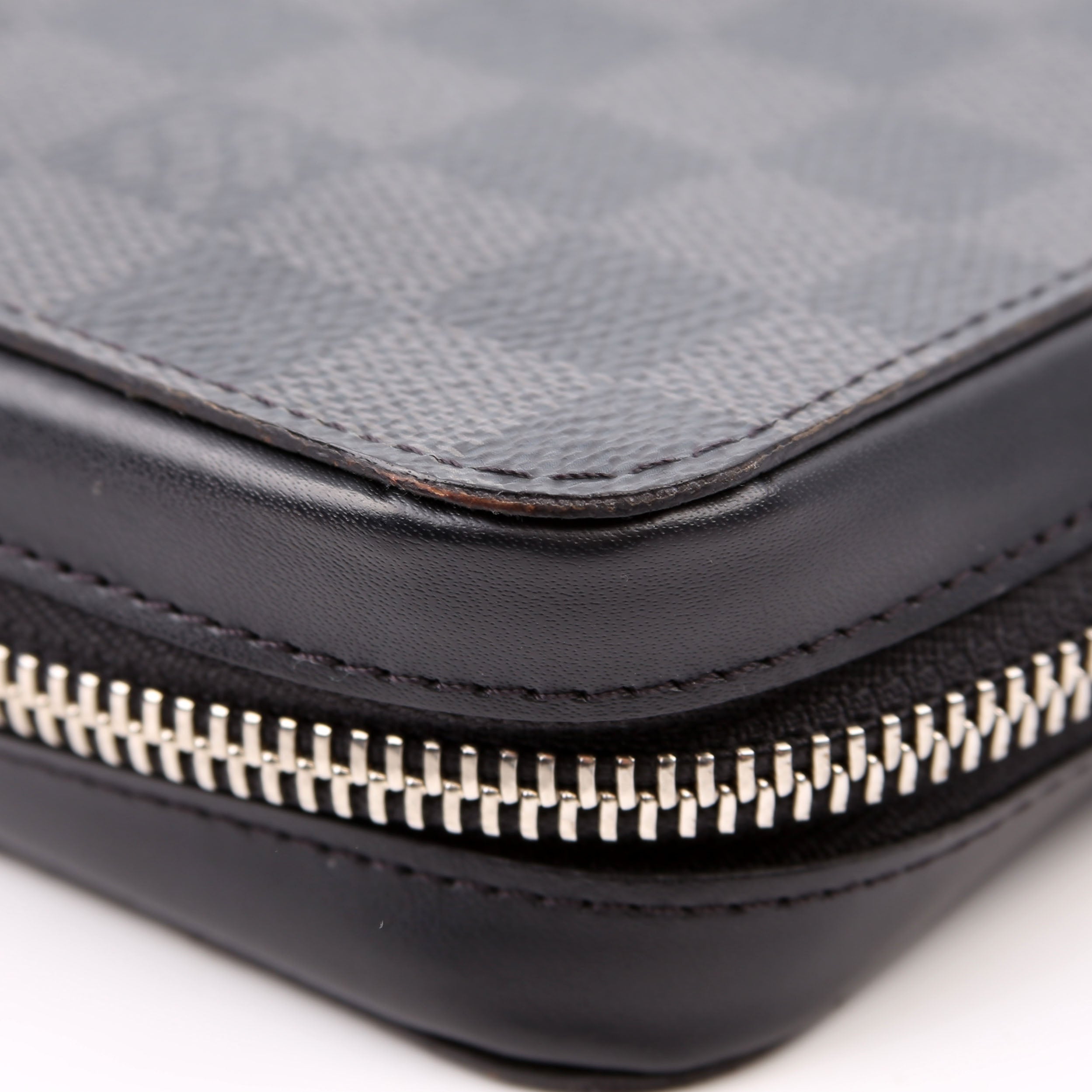 Louis Vuitton Zippy XL Damier Graphite