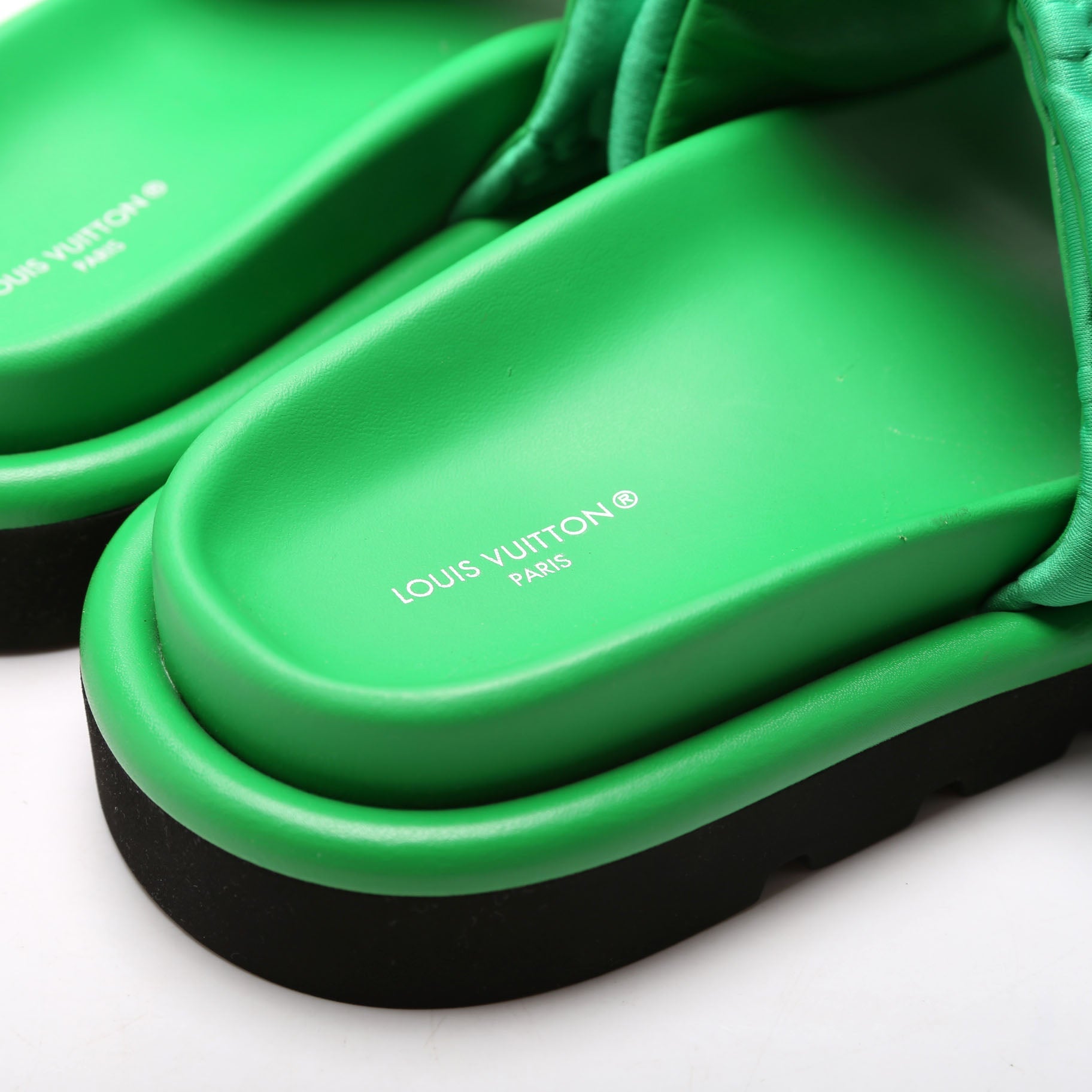 Louis Vuitton Tech Fabric Pool Pillow Comfort Mules Size 36 Green