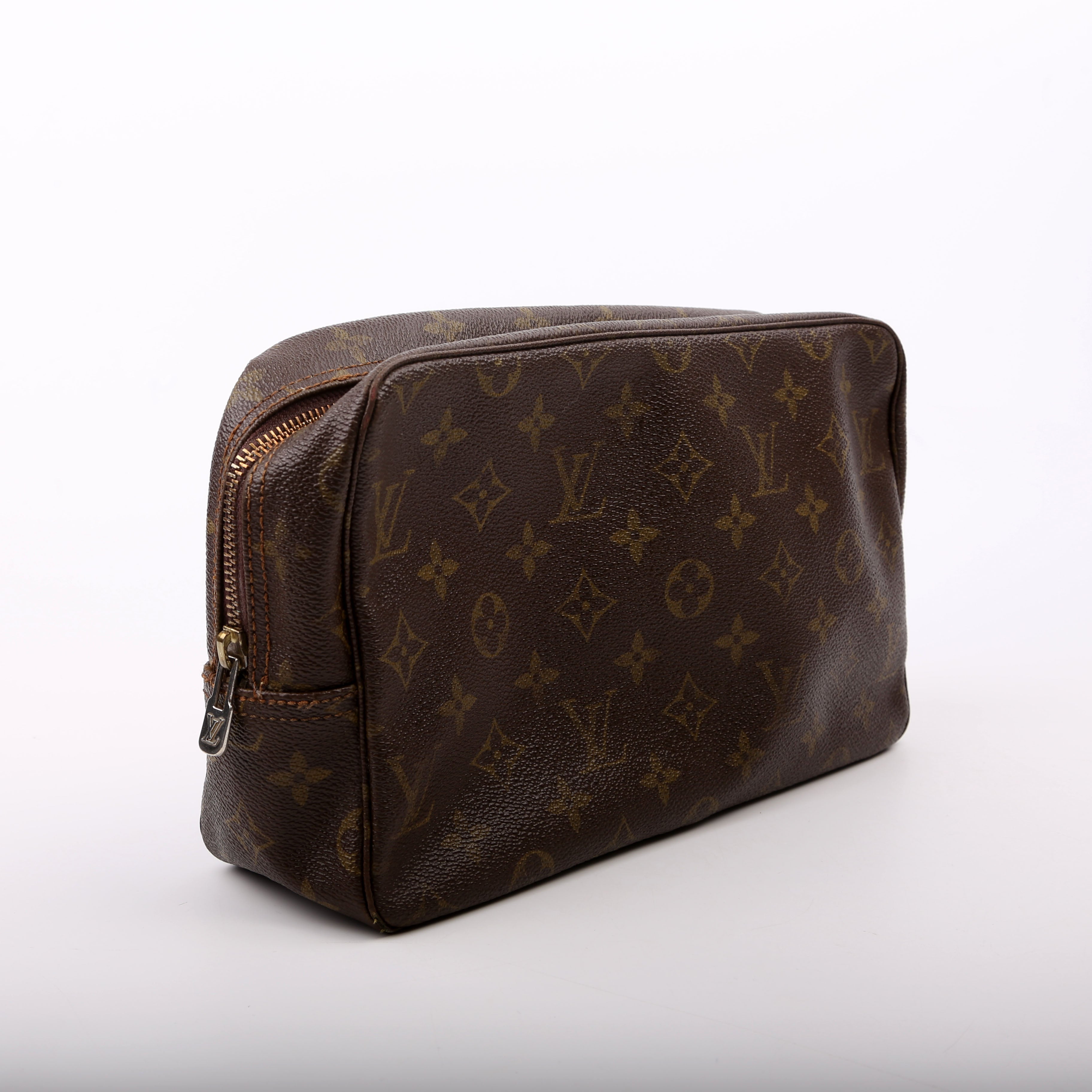 Louis Vuitton Trousse Toilette 28 Monogram