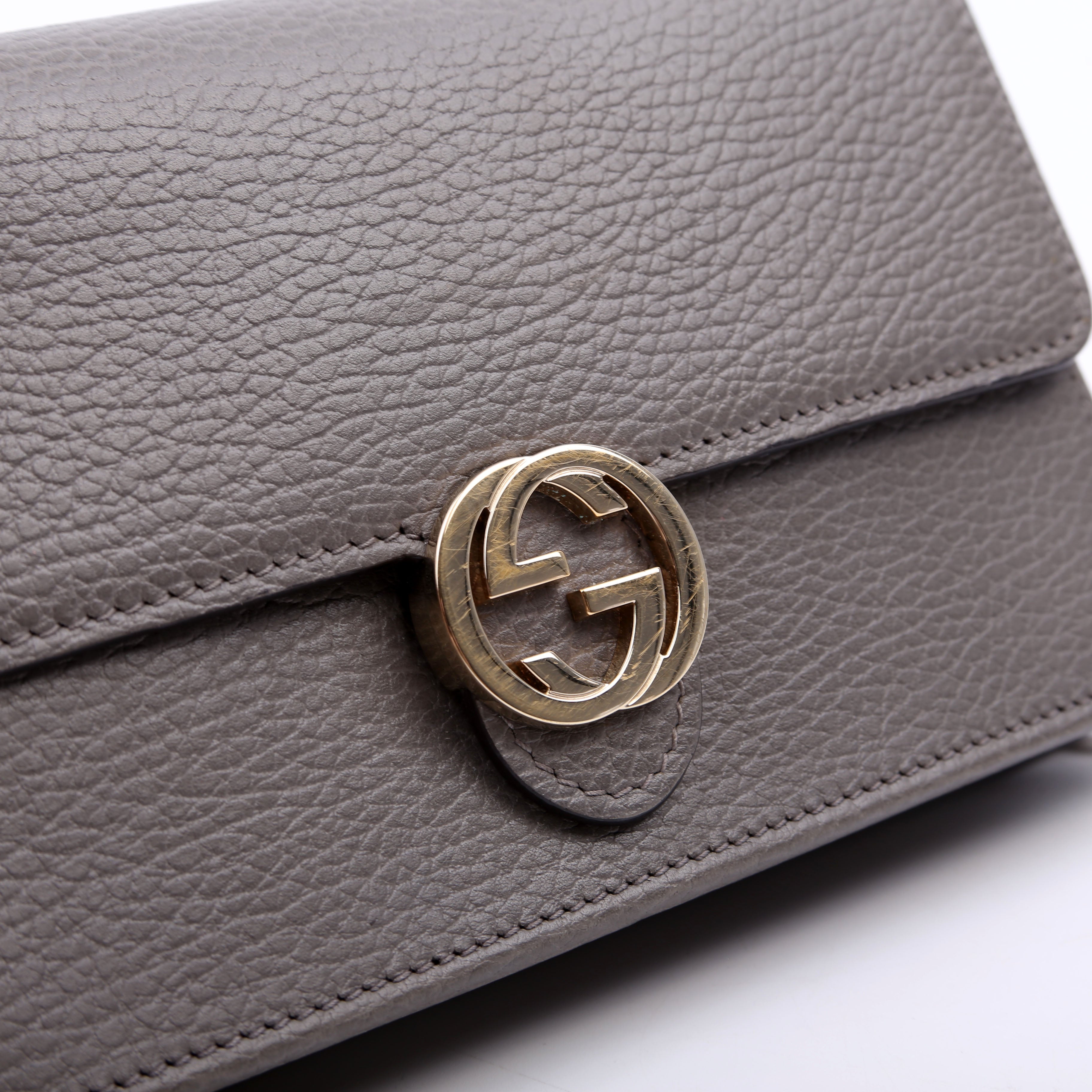 Gucci 510314 Interlocking G Chain Wallet Grey