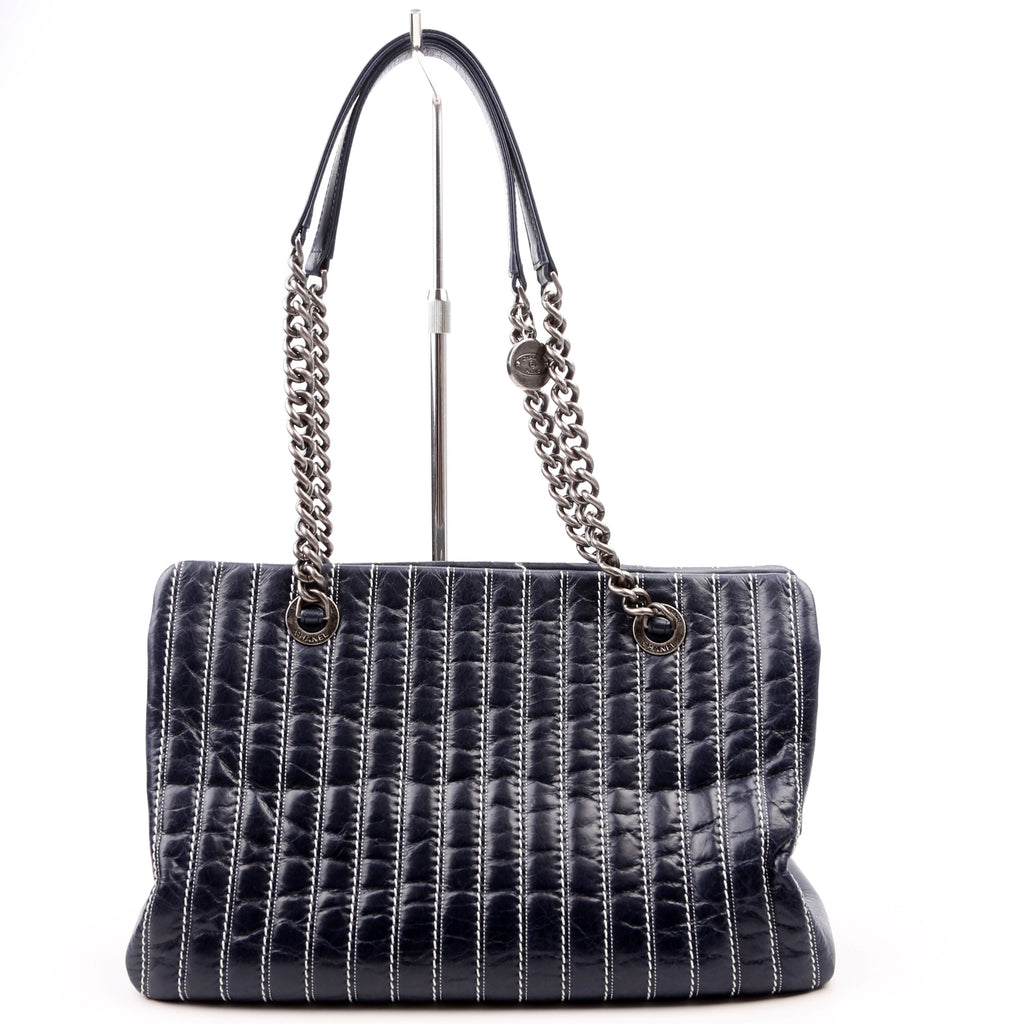 Chanel Vertical Quilt Tote 20M Navy