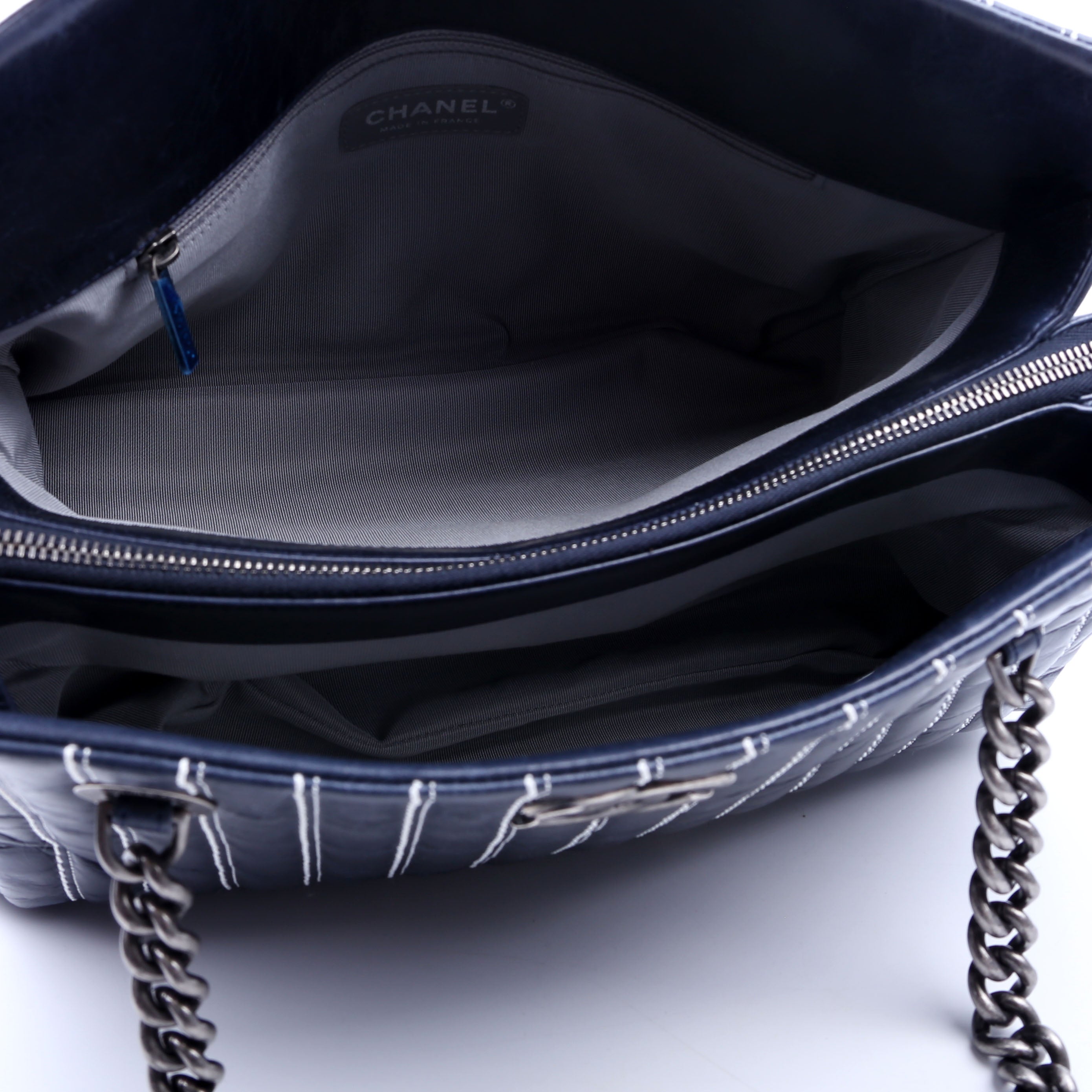 Chanel Vertical Quilt Tote 20M Navy